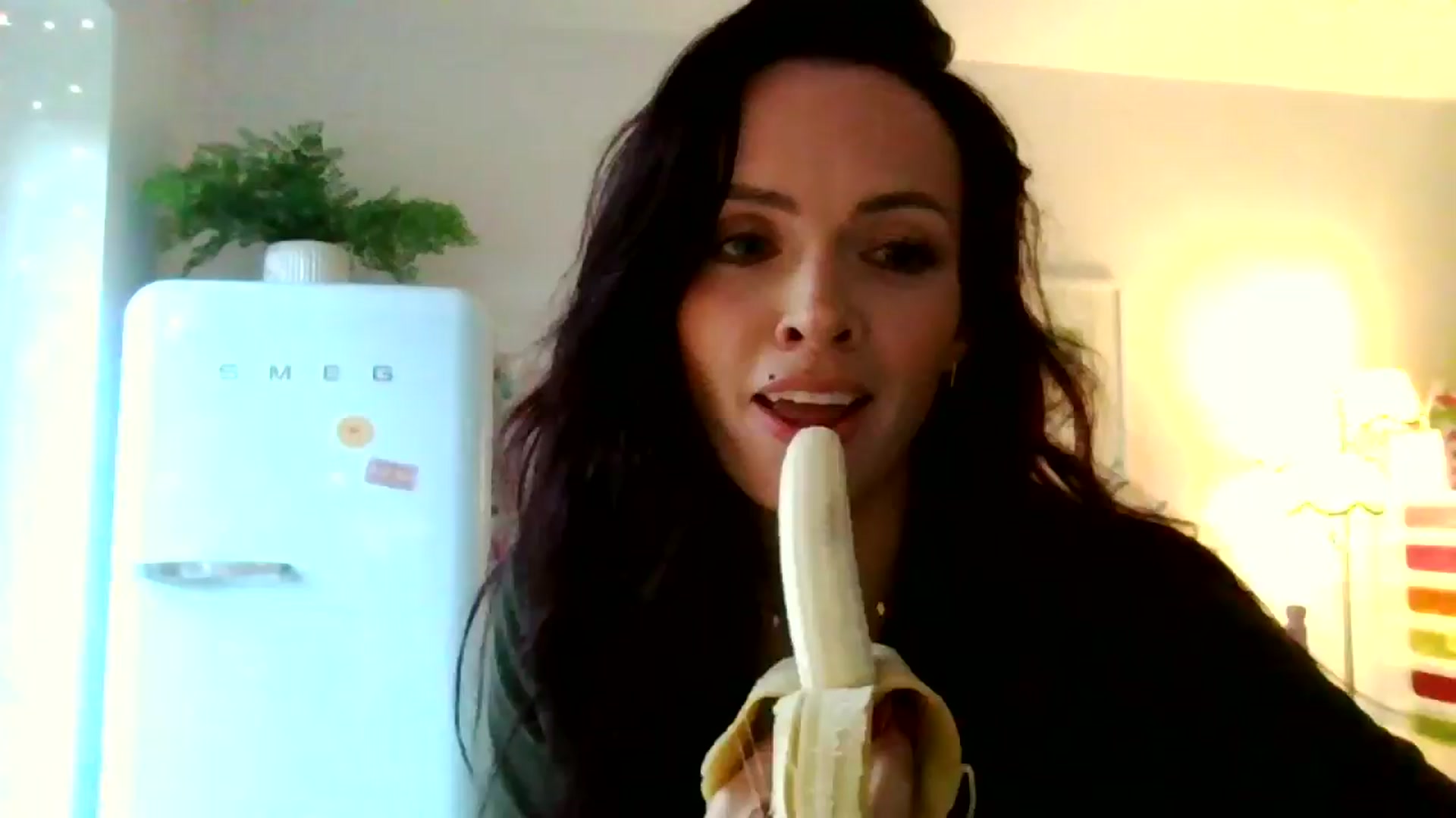 Gallery image thumbnail from British_chick's myfreecams stream on, 12/17/2024, 13:04 image 1 of 20