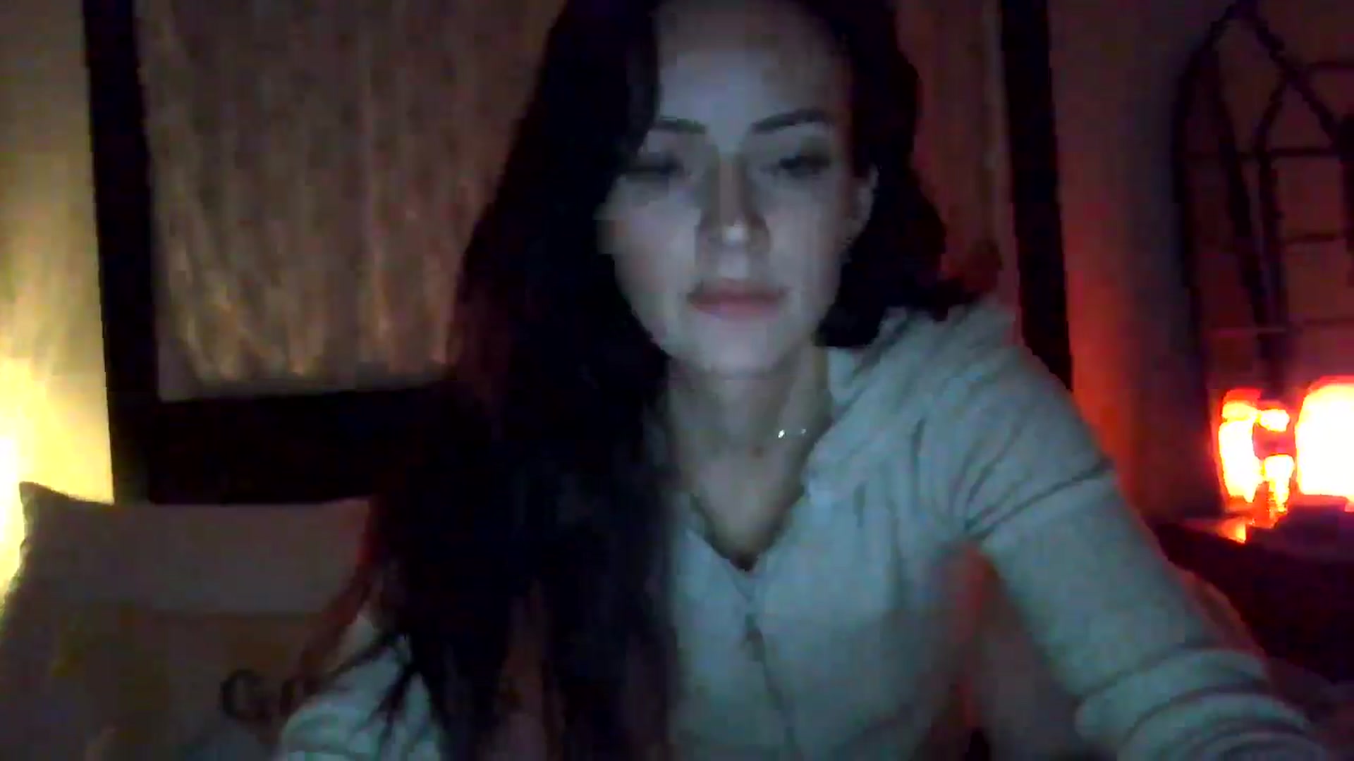 Gallery image thumbnail from British_chick's myfreecams stream on, 12/18/2024, 24:38 image 14 of 20