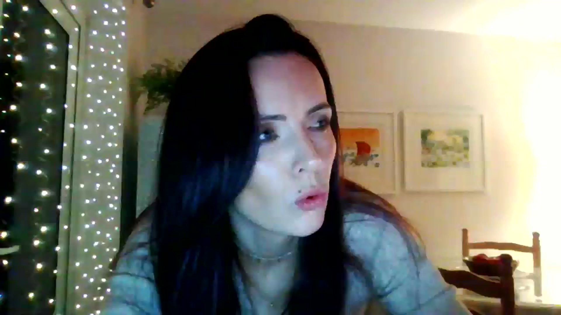 Gallery image thumbnail from British_chick's myfreecams stream on, 12/29/2024, 20:18 image 9 of 20