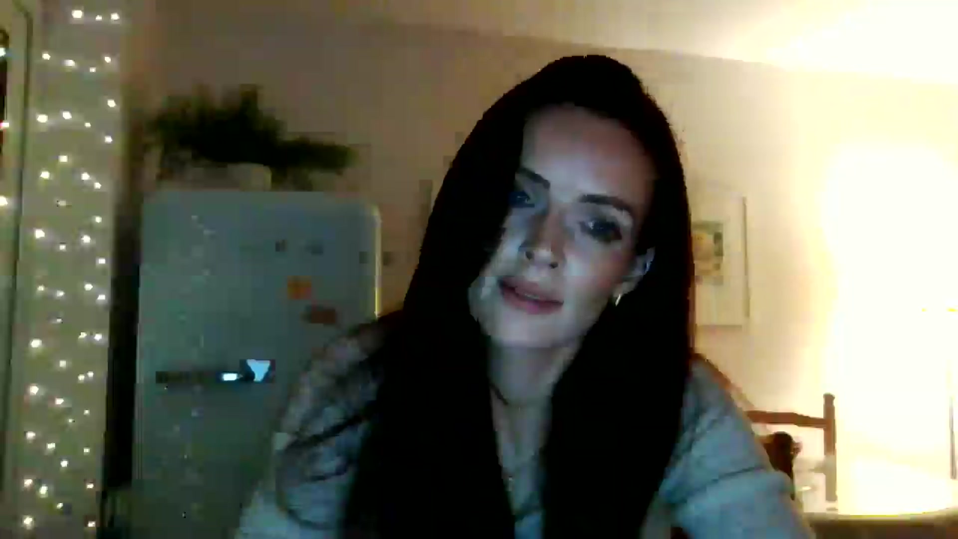 Gallery image thumbnail from British_chick's myfreecams stream on, 12/29/2024, 20:18 image 15 of 20
