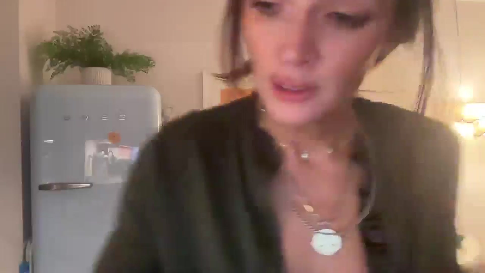 Gallery image thumbnail from British_chick's myfreecams stream on, 01/08/2025, 24:08 image 12 of 20