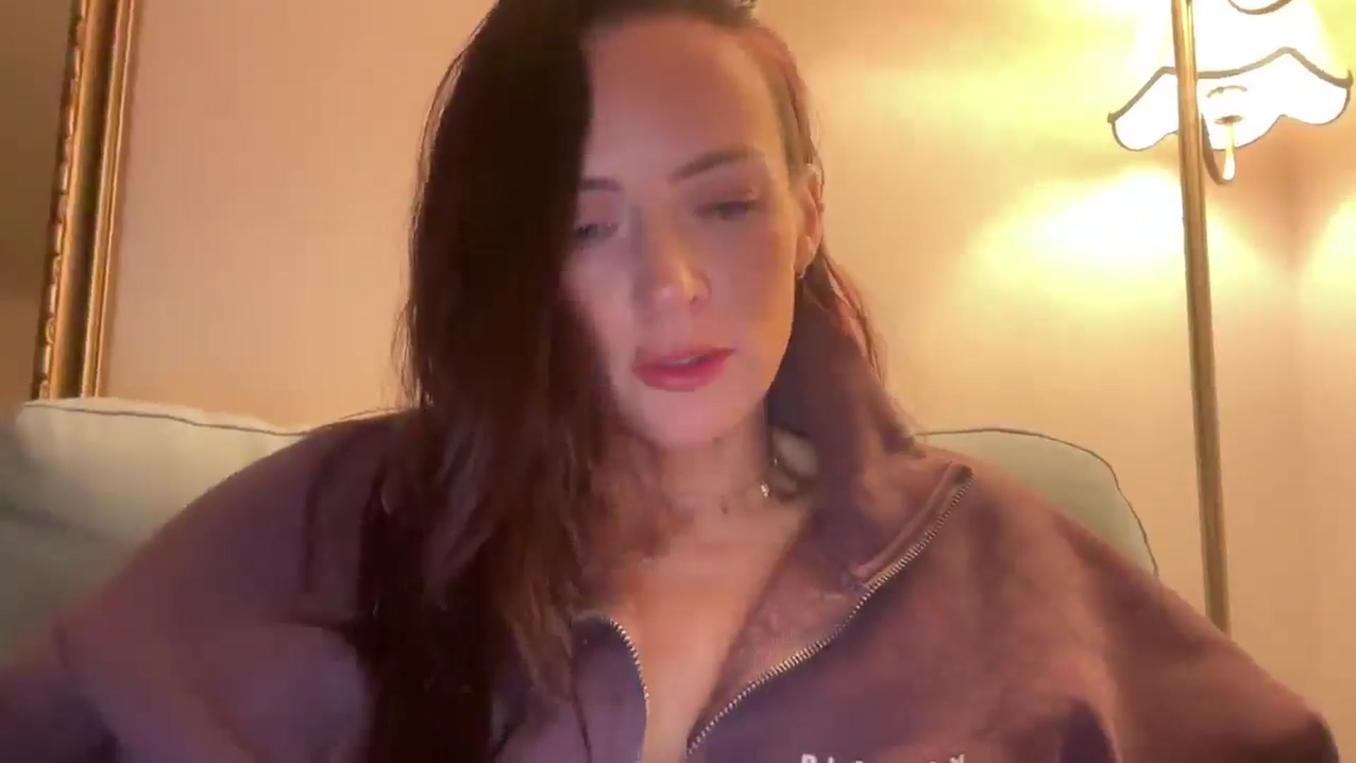Gallery image thumbnail from British_chick's myfreecams stream on, 01/10/2025, 24:03 image 7 of 20