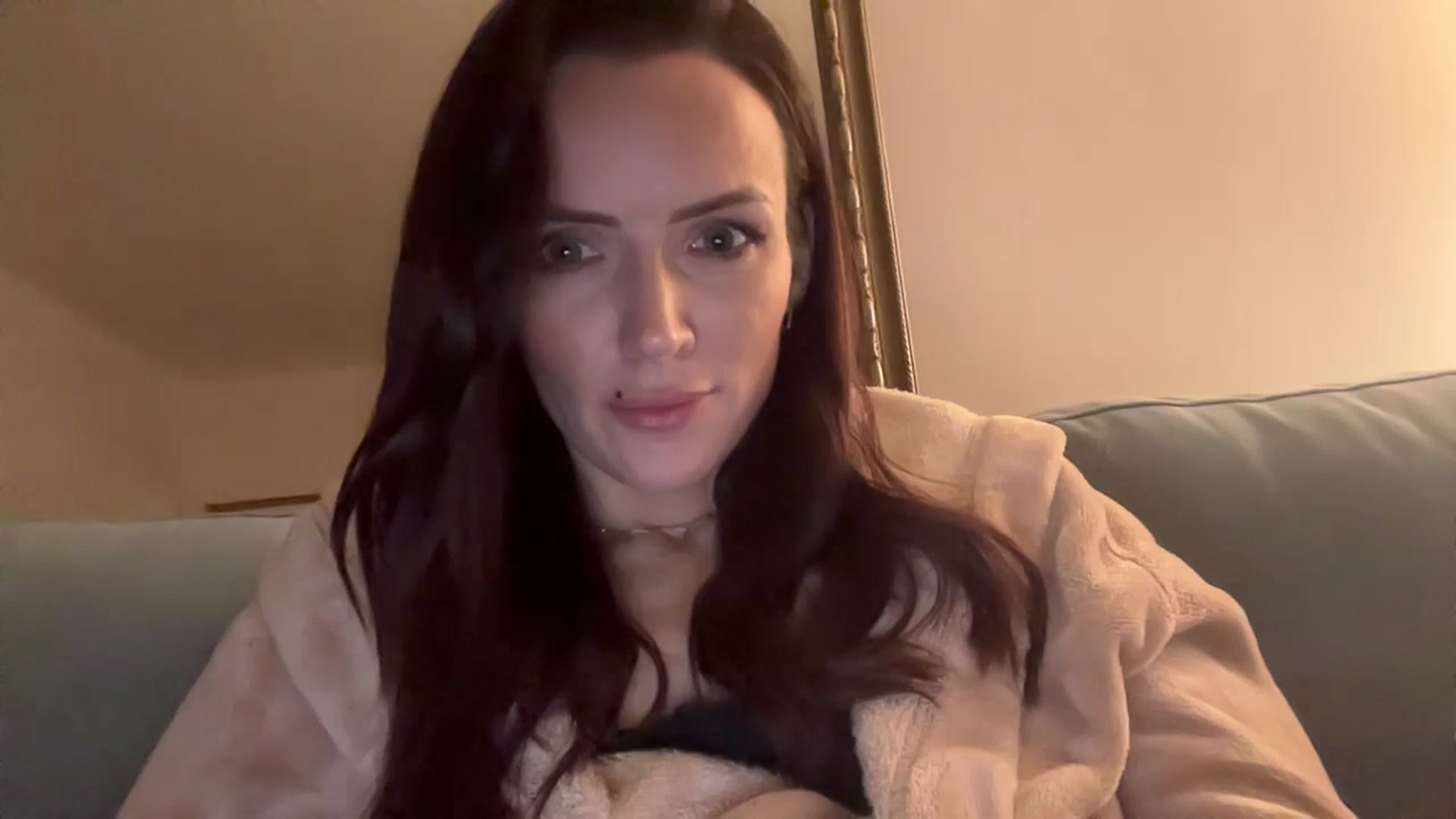 Gallery image thumbnail from British_chick's myfreecams stream on, 01/14/2025, 23:16 image 18 of 20