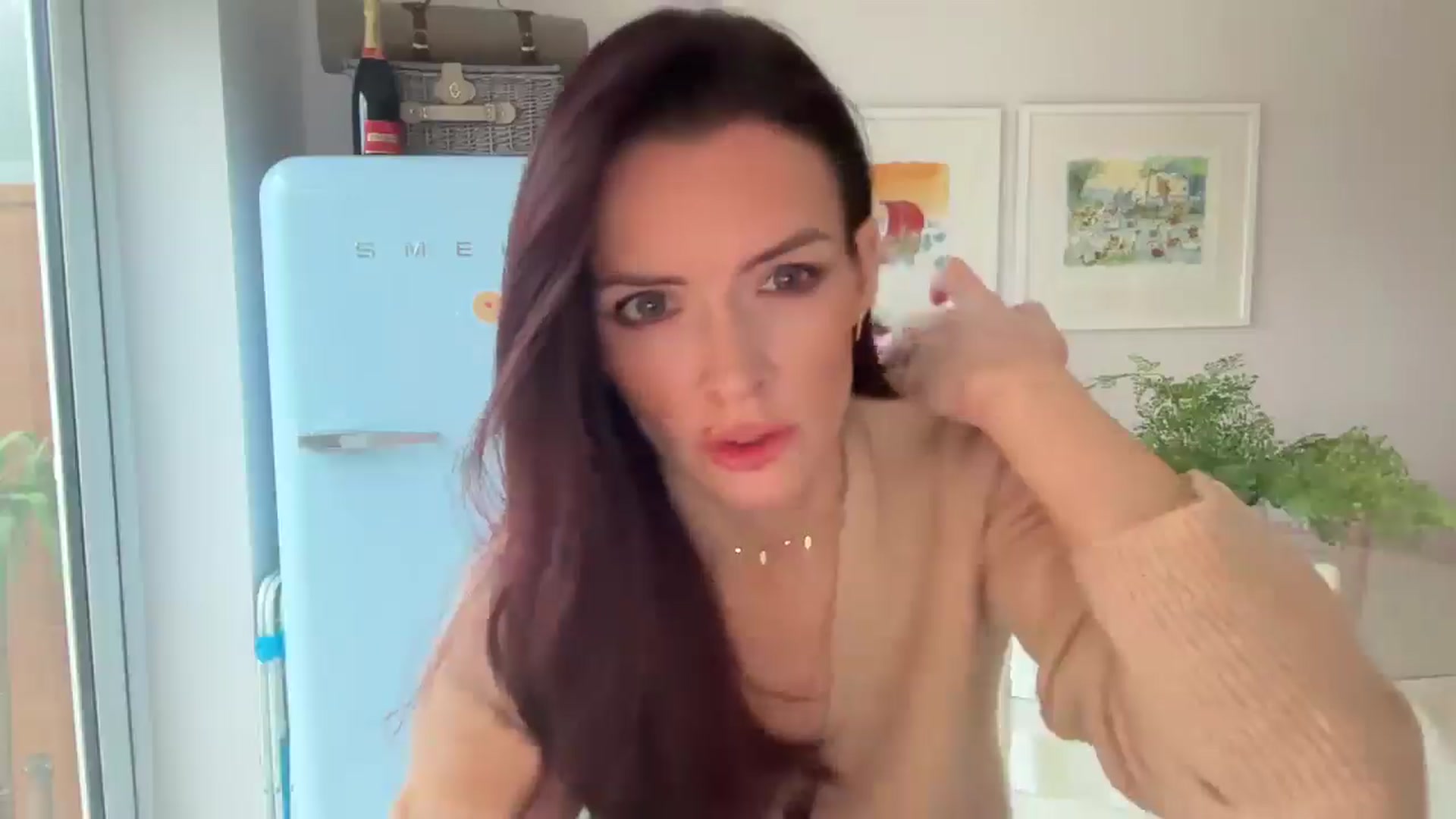Gallery image thumbnail from British_chick's myfreecams stream on, 01/15/2025, 09:36 image 12 of 20