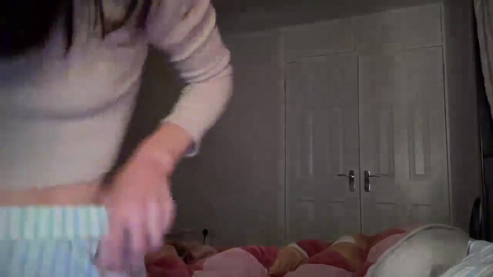 Gallery image thumbnail from British_chick's myfreecams stream on, 02/04/2025, 24:00 image 8 of 20