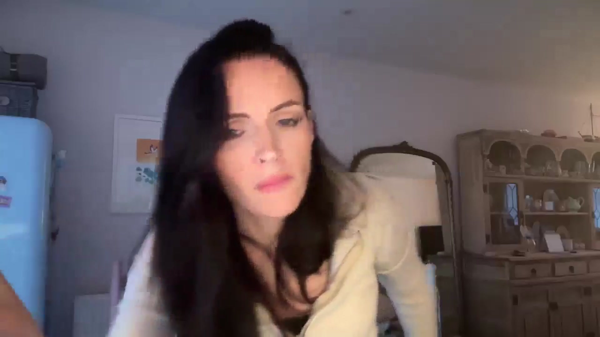 Gallery image thumbnail from British_chick's myfreecams stream on, 02/08/2025, 16:42 image 10 of 20