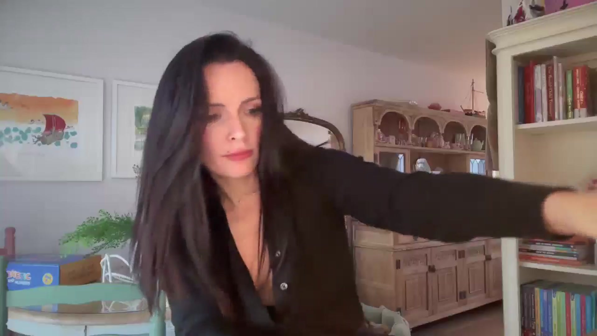 Gallery image thumbnail from British_chick's myfreecams stream on, 02/09/2025, 16:20 image 18 of 20