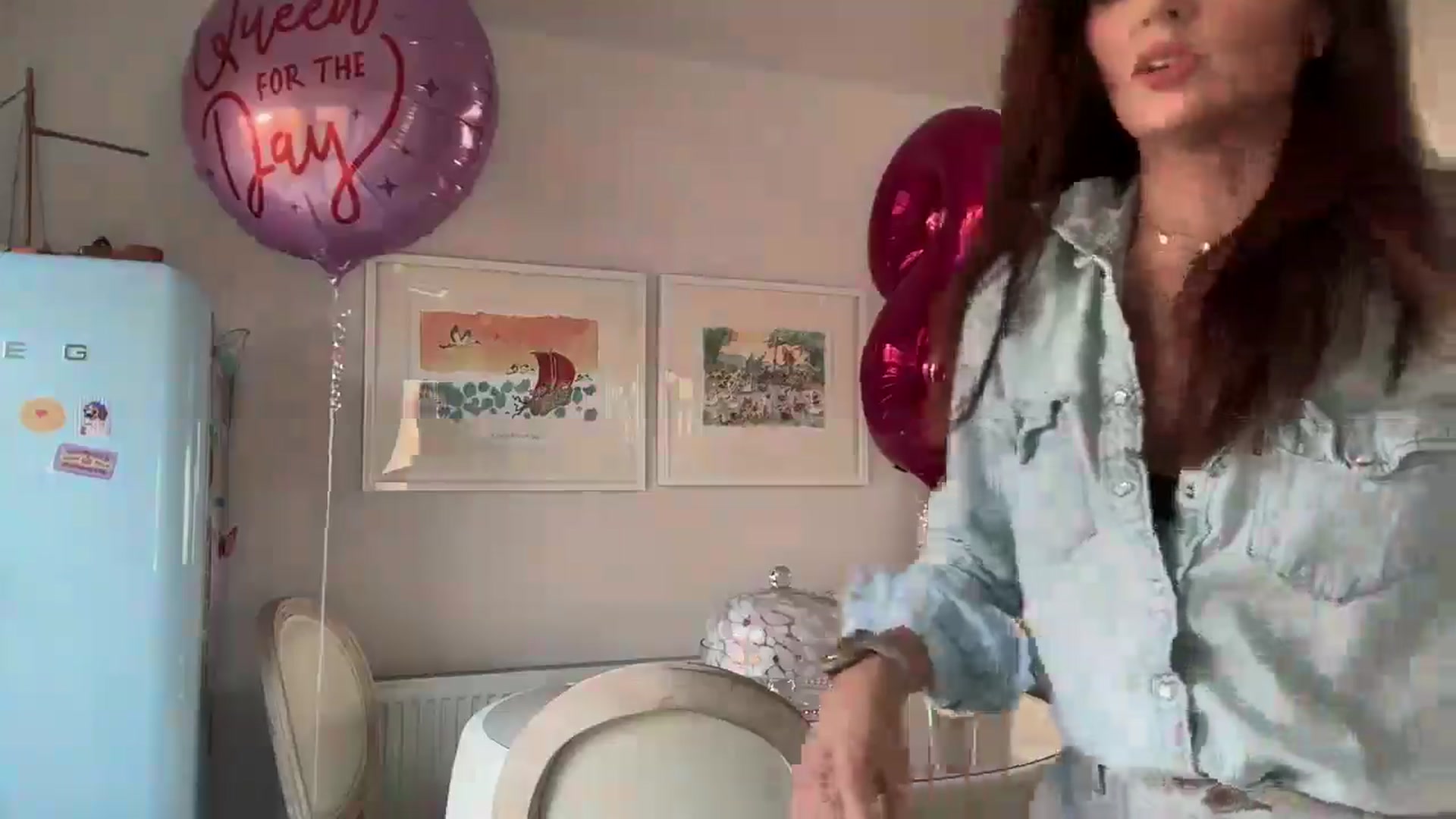 Gallery image thumbnail from British_chick's myfreecams stream on, 03/09/2025, 16:24 image 3 of 20