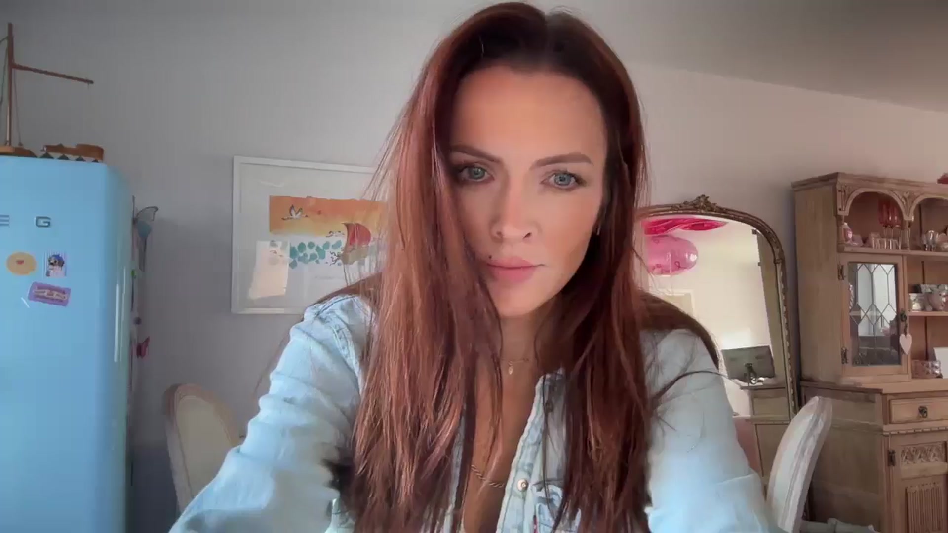 Gallery image thumbnail from British_chick's myfreecams stream on, 03/09/2025, 17:06 image 4 of 20