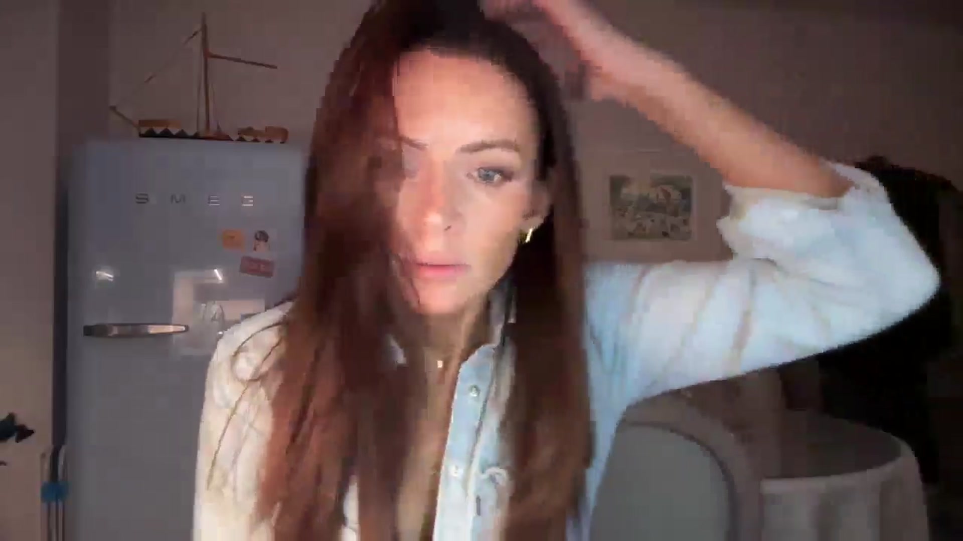Gallery image thumbnail from British_chick's myfreecams stream on, 03/09/2025, 21:13 image 2 of 20