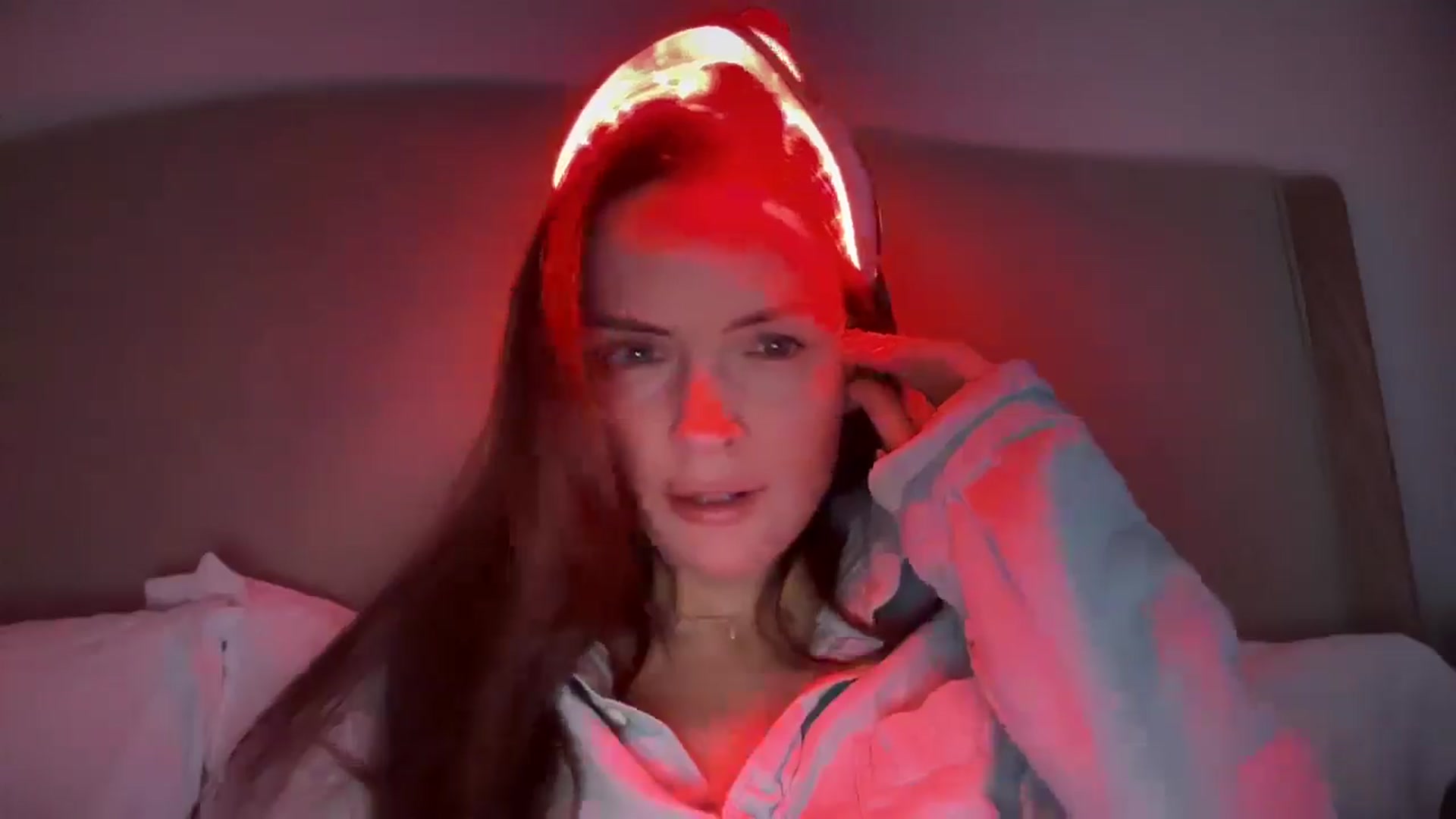 Gallery image thumbnail from British_chick's myfreecams stream on, 03/10/2025, 22:51 image 8 of 20