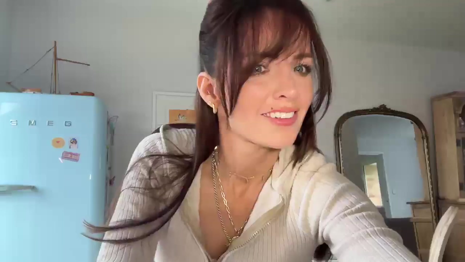 Gallery image thumbnail from British_chick's myfreecams stream on, 03/23/2025, 16:20 image 6 of 20