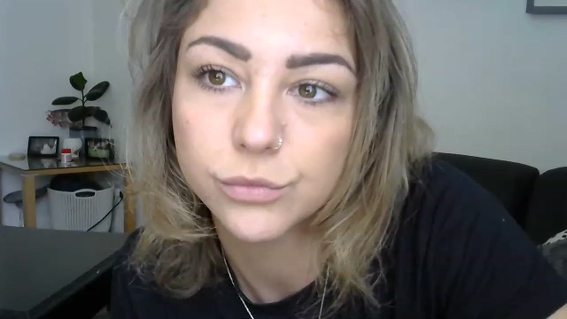 Gallery image thumbnail from Britishbabyx's myfreecams stream on, 07/26/2023, 11:34 image 17 of 20