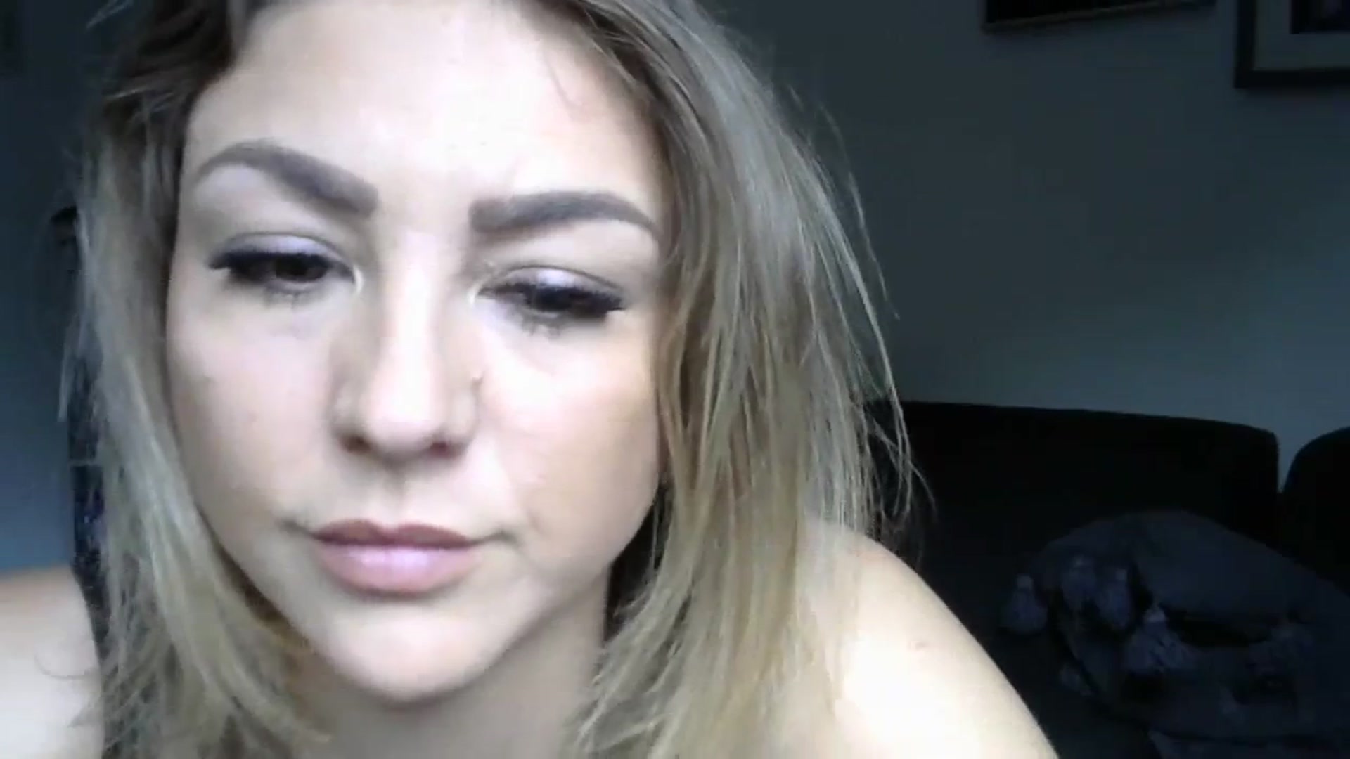 Gallery image thumbnail from Britishbabyx's myfreecams stream on, 08/04/2023, 16:06 image 16 of 20