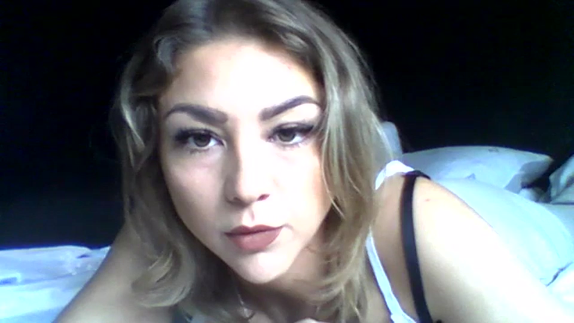 Gallery image thumbnail from Britishbabyx's myfreecams stream on, 08/05/2023, 10:07 image 16 of 20