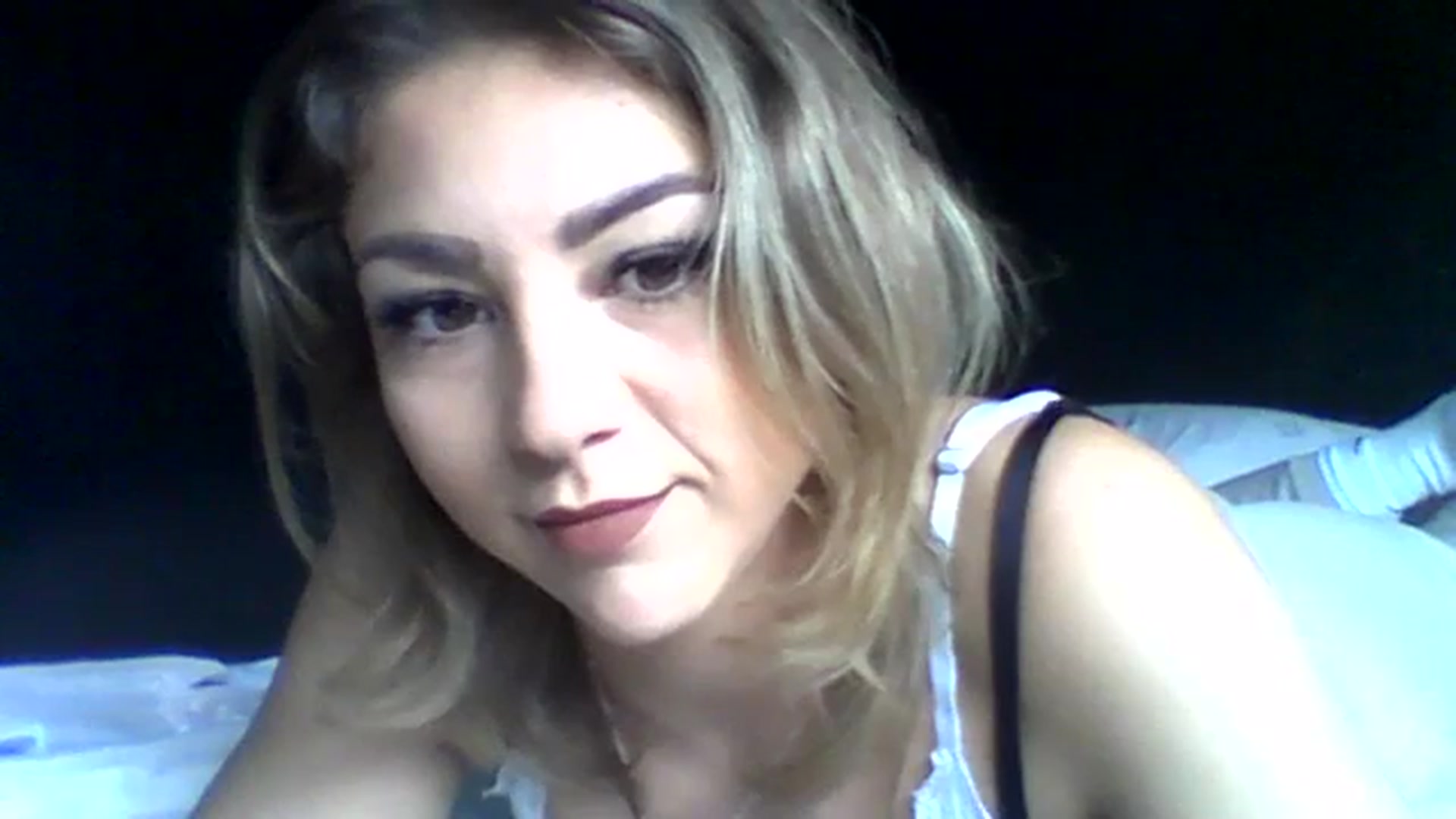 Gallery image thumbnail from Britishbabyx's myfreecams stream on, 08/05/2023, 10:07 image 10 of 20