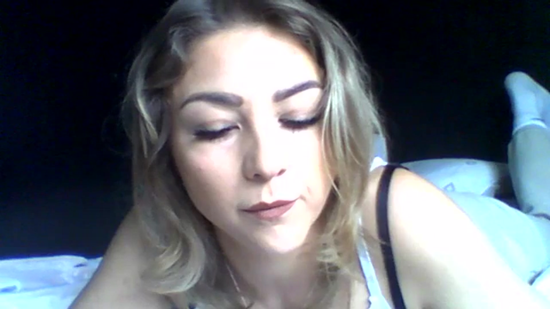 Gallery image thumbnail from Britishbabyx's myfreecams stream on, 08/05/2023, 10:07 image 14 of 20