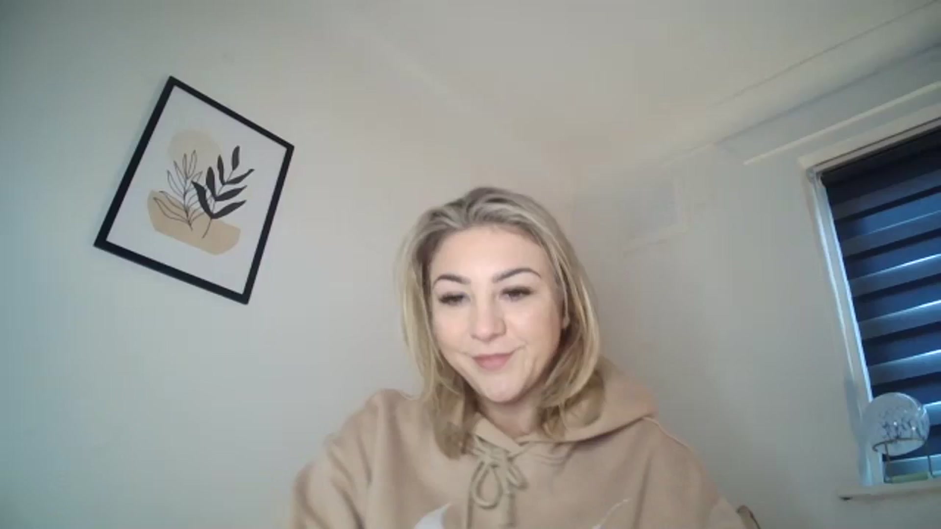 Gallery image thumbnail from Britishbabyx's myfreecams stream on, 12/09/2023, 11:54 image 10 of 20