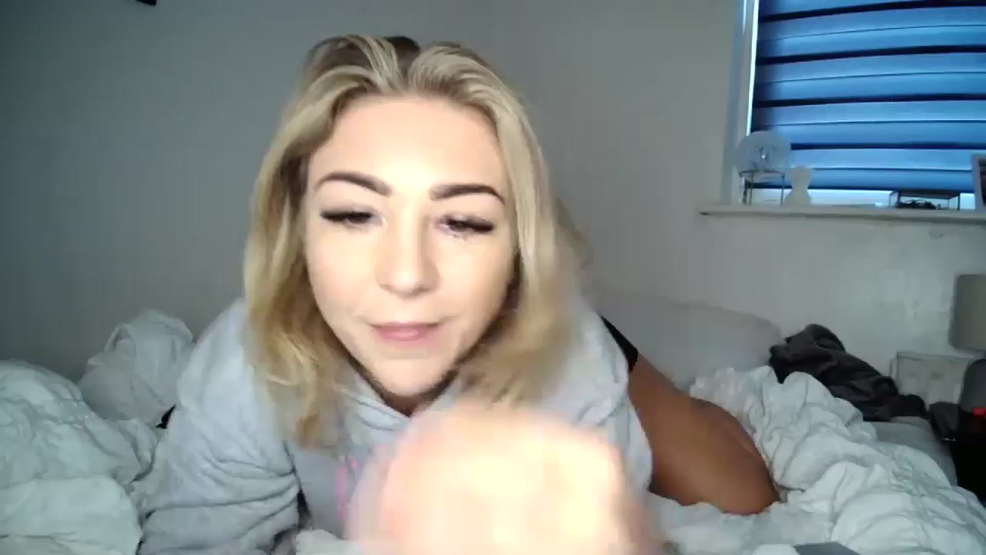 Gallery image thumbnail from Britishbabyx's myfreecams stream on, 12/12/2023, 13:16 image 9 of 20
