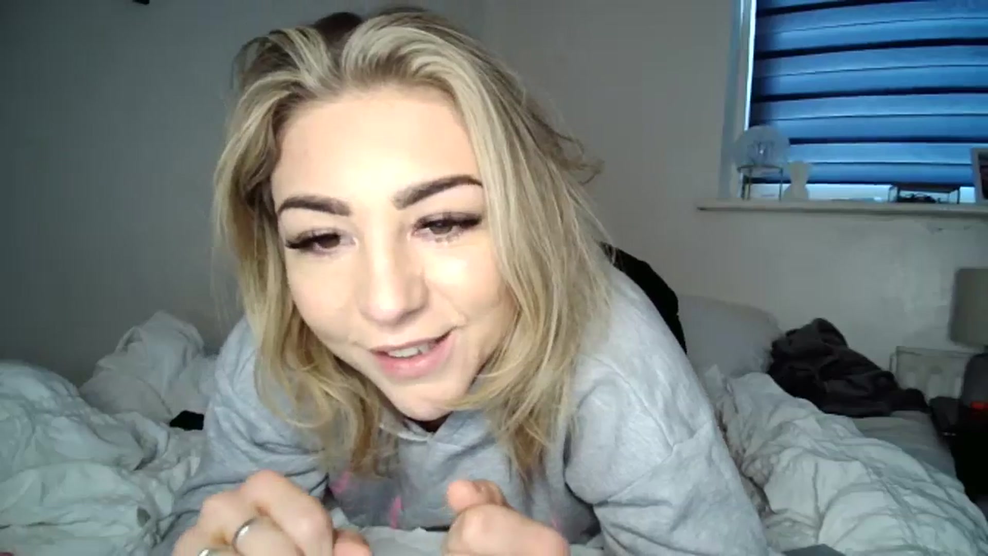 Gallery image thumbnail from Britishbabyx's myfreecams stream on, 12/12/2023, 13:16 image 8 of 20