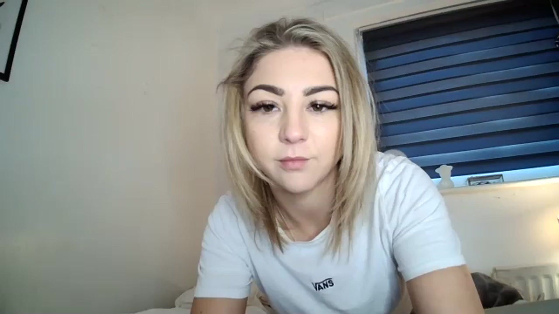Gallery image thumbnail from Britishbabyx's myfreecams stream on, 12/20/2023, 11:44 image 1 of 20