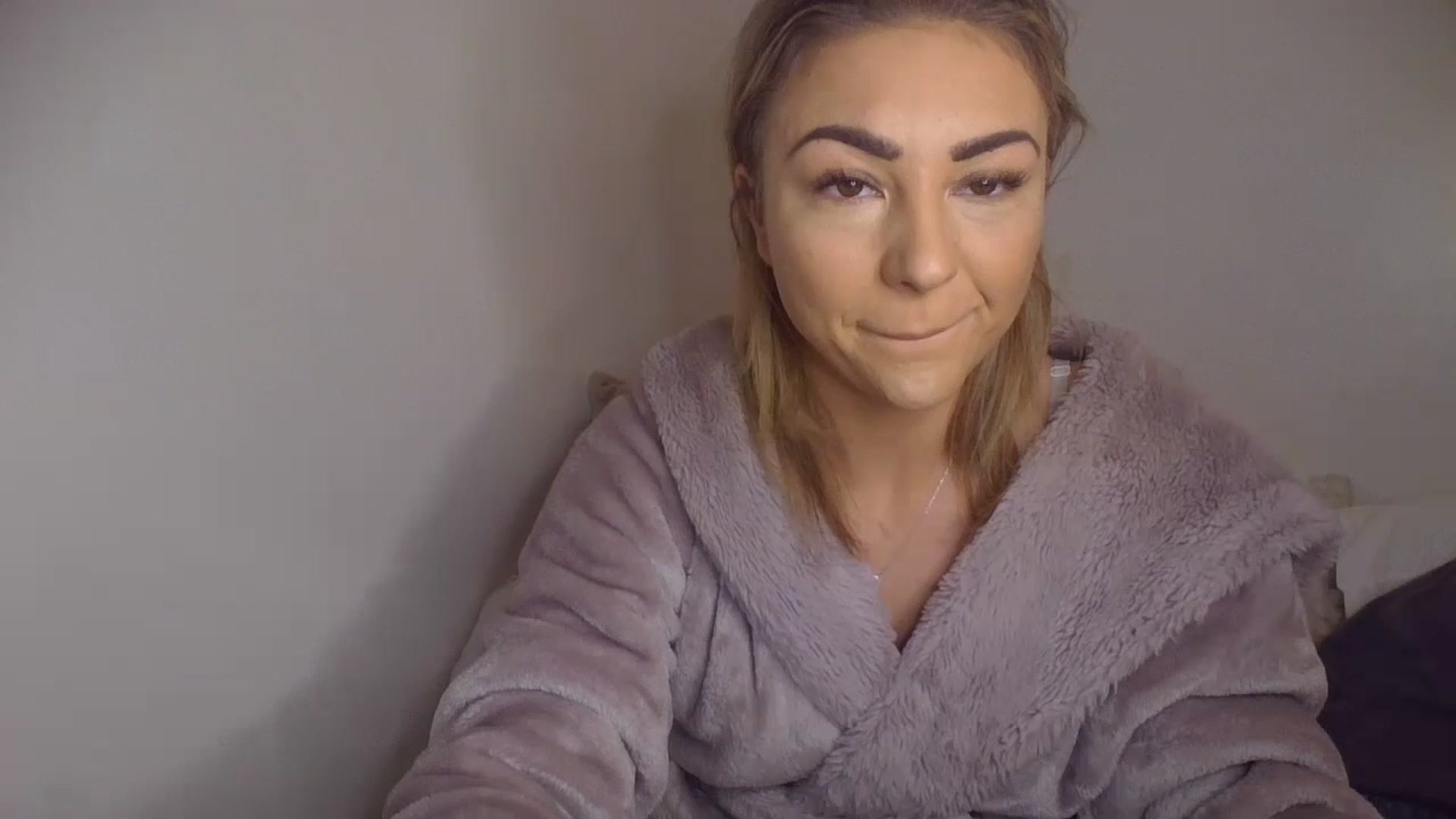 Gallery image thumbnail from Britishbabyx's myfreecams stream on, 01/23/2024, 14:14 image 19 of 20