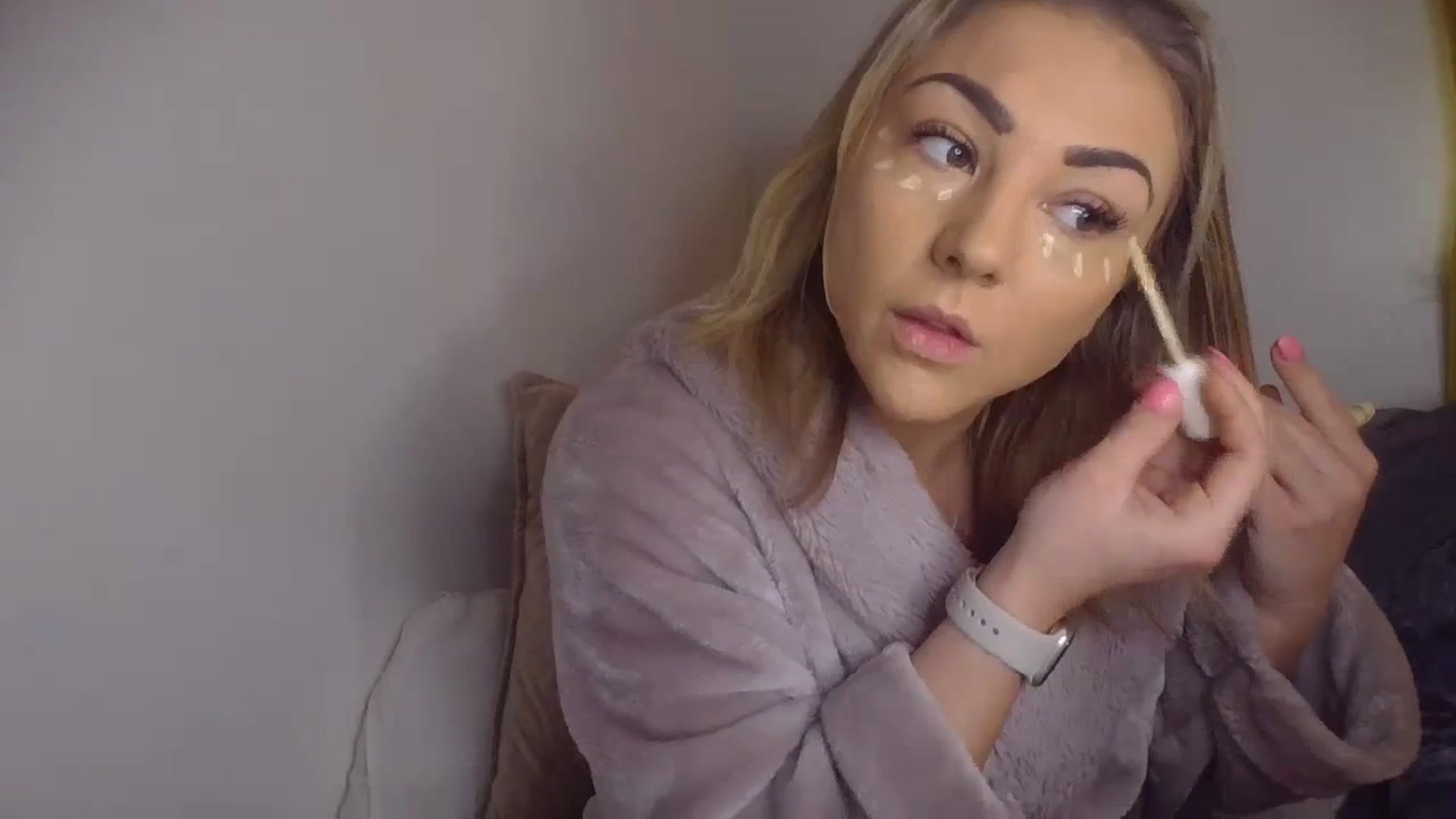 Gallery image thumbnail from Britishbabyx's myfreecams stream on, 01/23/2024, 14:14 image 8 of 20