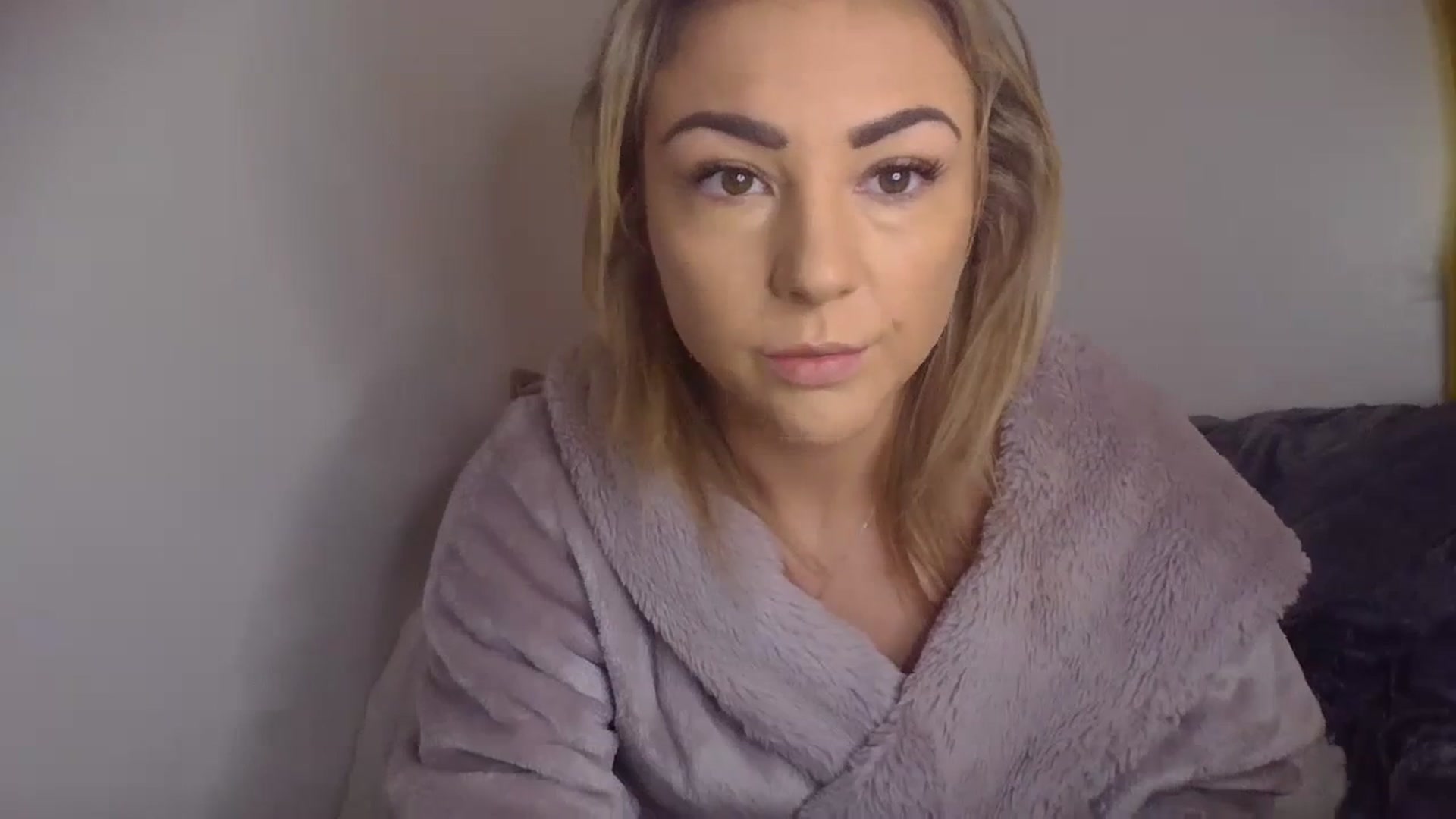 Gallery image thumbnail from Britishbabyx's myfreecams stream on, 01/23/2024, 14:14 image 6 of 20