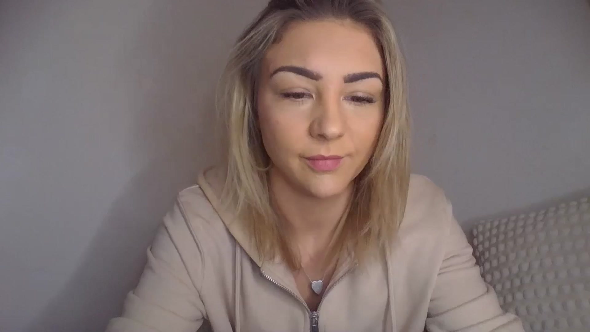 Gallery image thumbnail from Britishbabyx's myfreecams stream on, 01/24/2024, 11:25 image 12 of 20