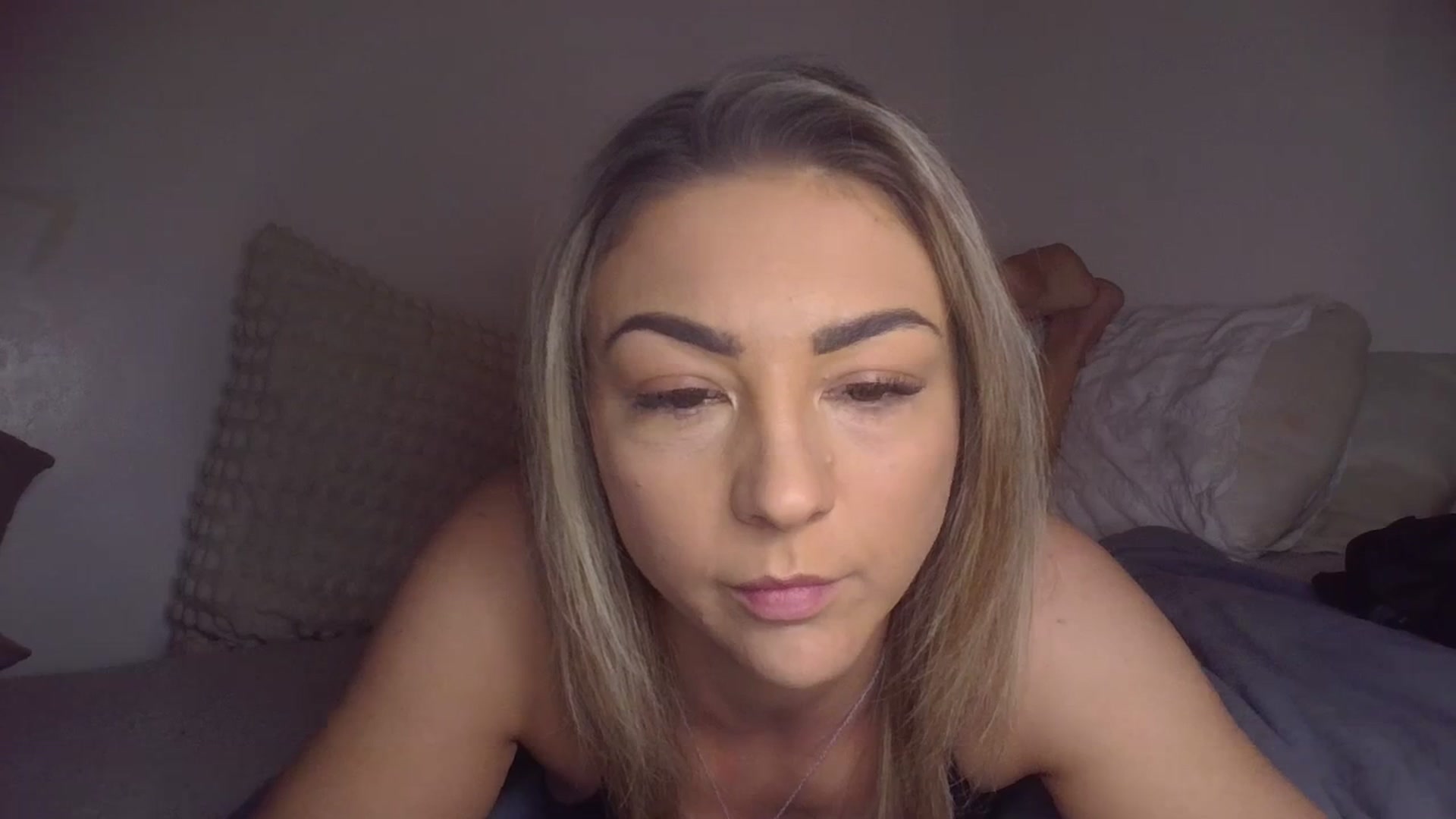 Gallery image thumbnail from Britishbabyx's myfreecams stream on, 02/21/2024, 12:17 image 15 of 20