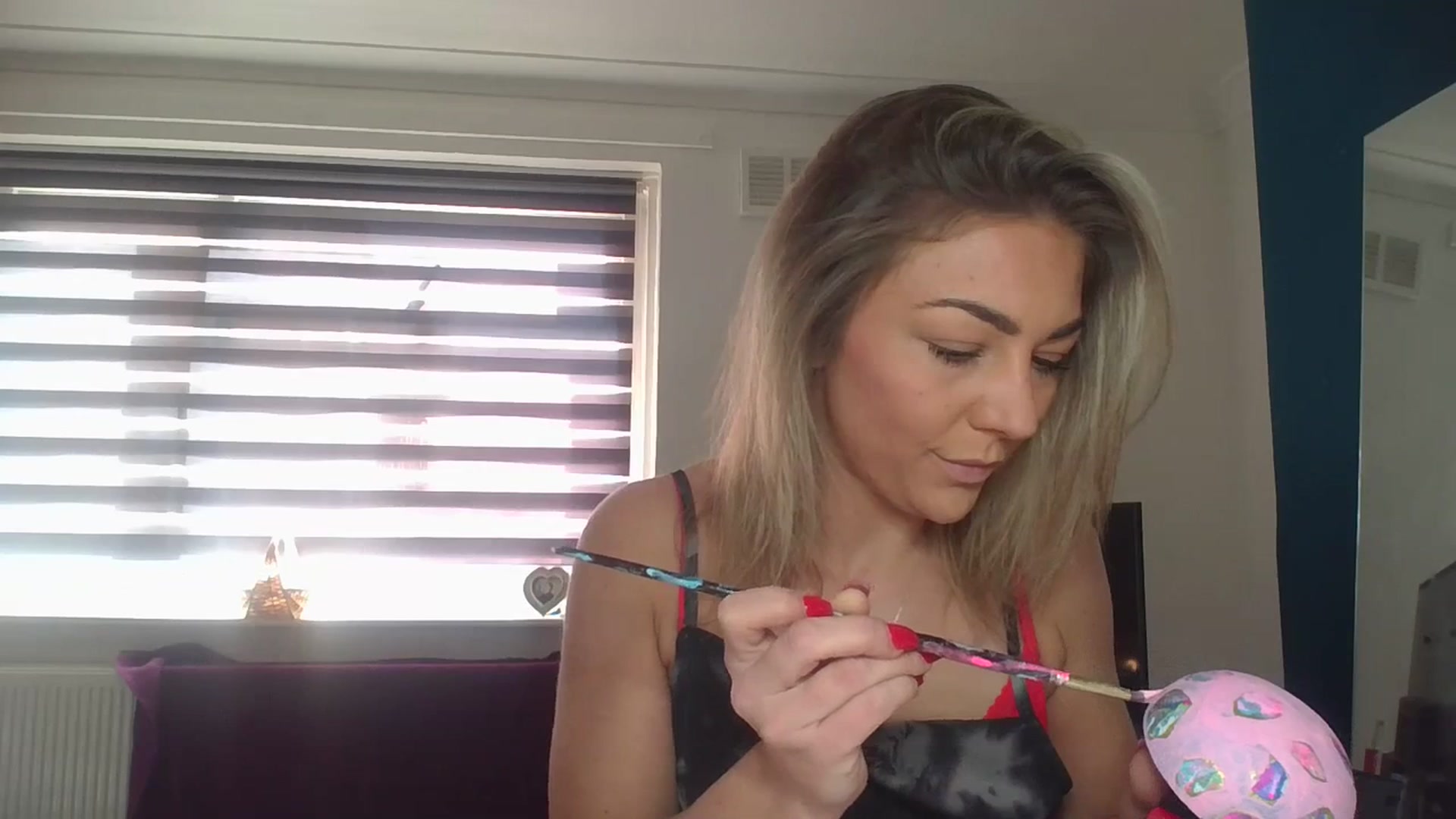 Gallery image thumbnail from Britishbabyx's myfreecams stream on, 03/27/2024, 14:32 image 19 of 20
