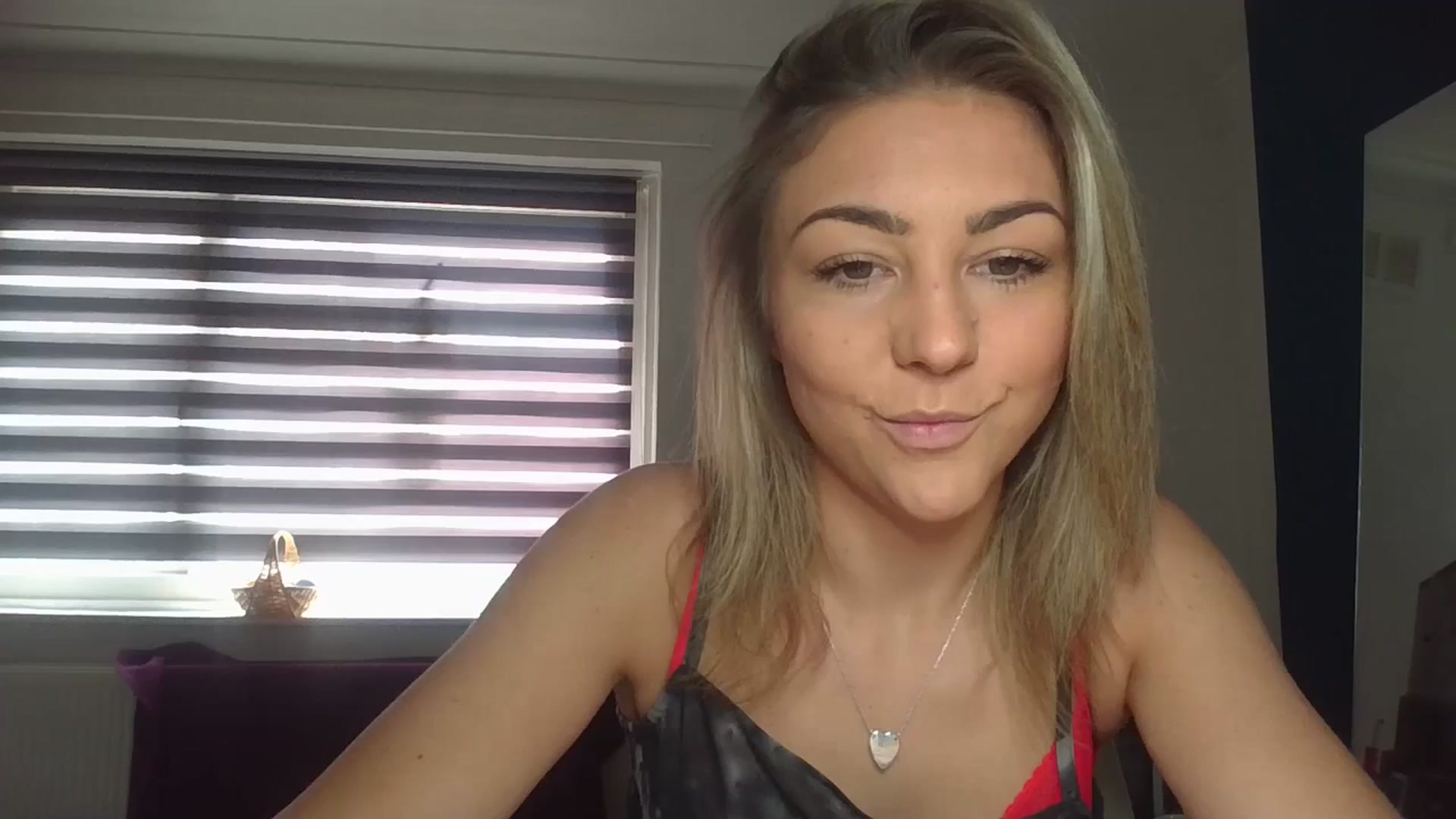 Gallery image thumbnail from Britishbabyx's myfreecams stream on, 03/27/2024, 14:32 image 18 of 20