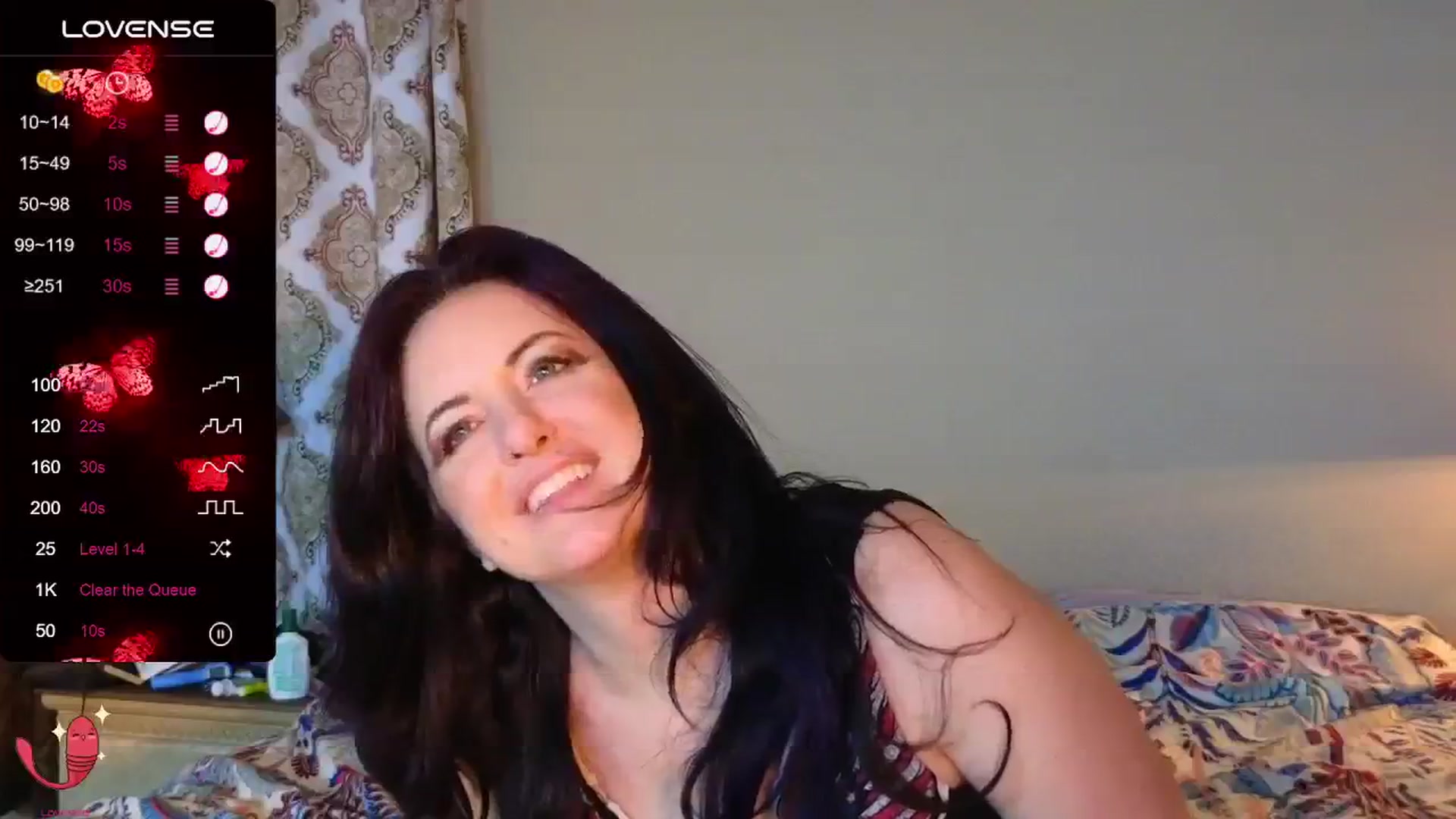 Gallery image thumbnail from BritneyButts's myfreecams stream on, 06/25/2024, 02:40 image 9 of 20