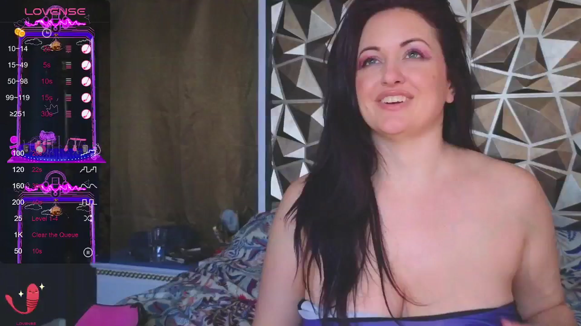 Gallery image thumbnail from BritneyButts's myfreecams stream on, 08/14/2024, 24:30 image 18 of 20