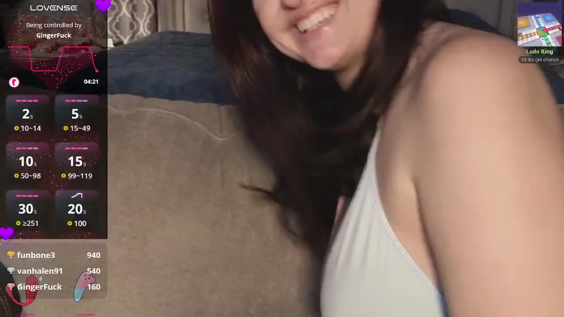 Gallery image thumbnail from BritneyButts's myfreecams stream on, 02/14/2025, 02:49 image 13 of 20