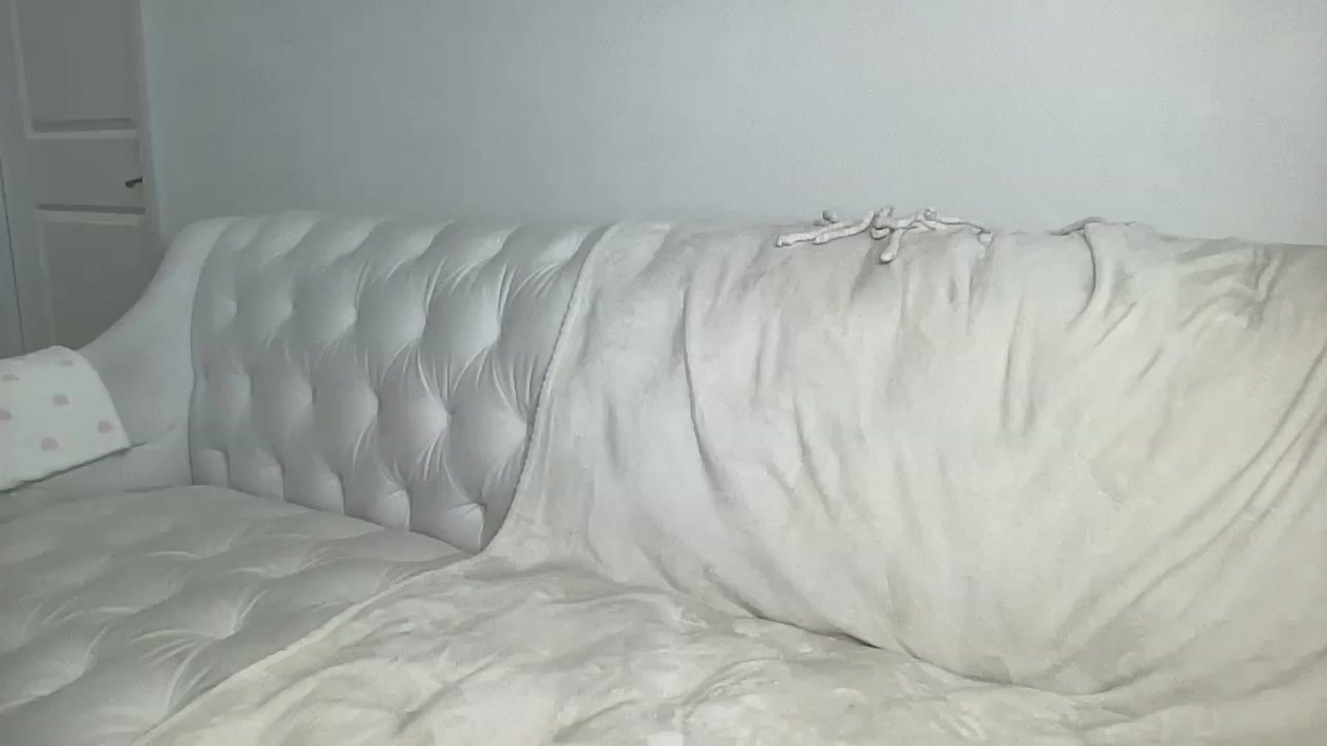 Gallery image thumbnail from BritneyMonroe's myfreecams stream on, 03/24/2023, 23:51 image 18 of 20