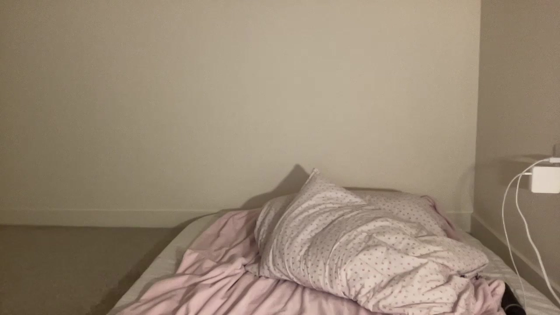 Gallery image thumbnail from BritneyMonroe's myfreecams stream on, 05/16/2023, 03:47 image 5 of 20