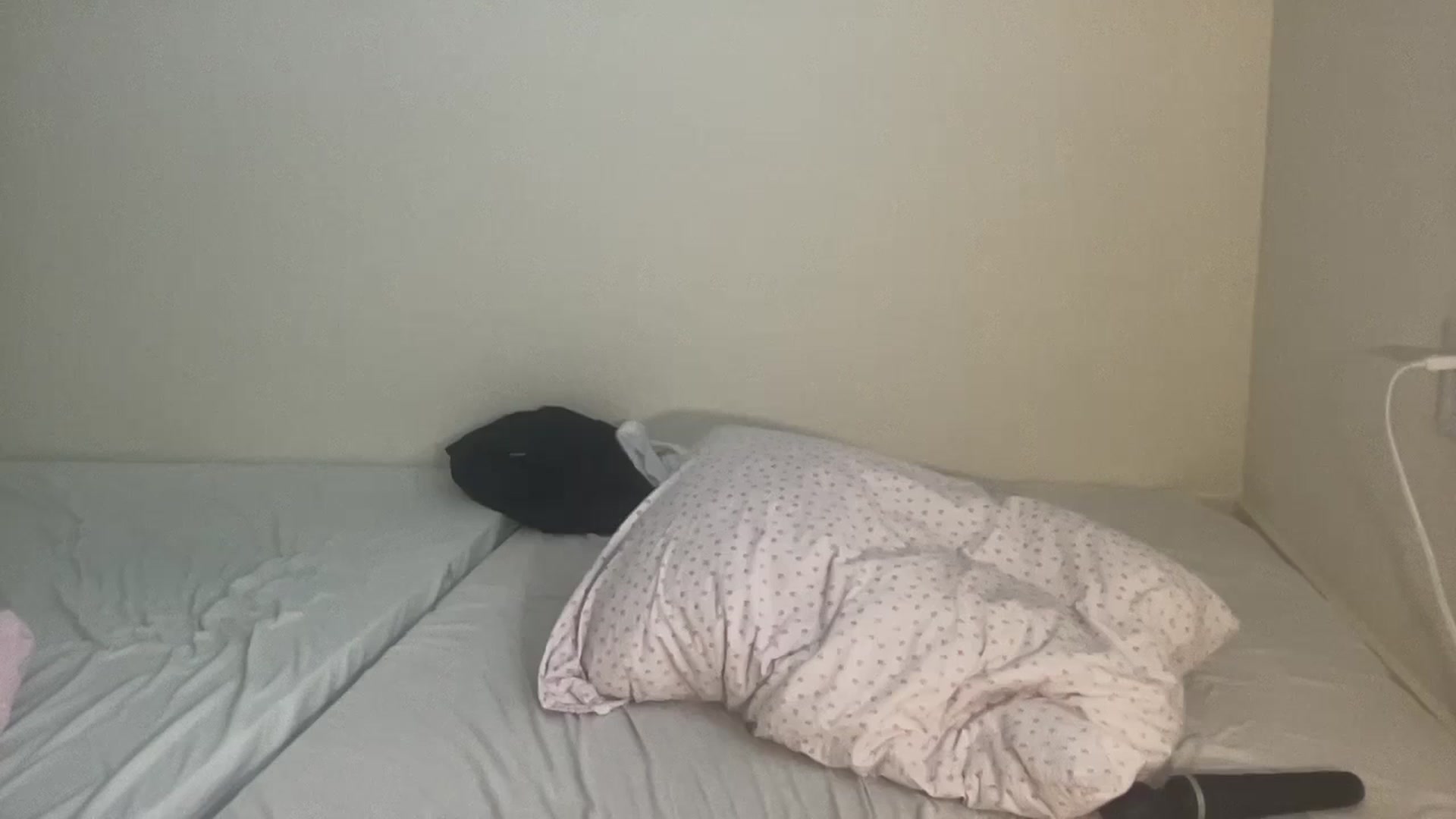 Gallery image thumbnail from BritneyMonroe's myfreecams stream on, 06/14/2023, 01:10 image 4 of 20