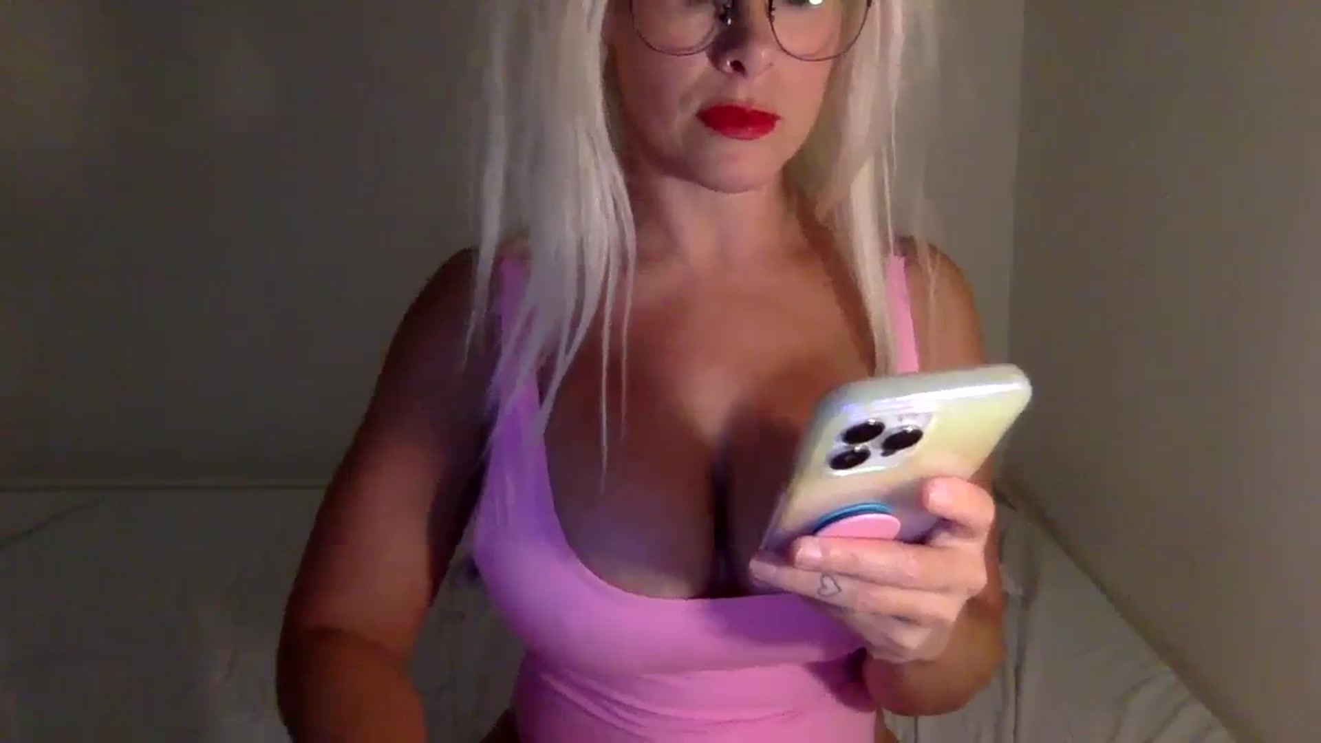 Gallery image thumbnail from BritneyMonroe's myfreecams stream on, 08/23/2023, 04:40 image 2 of 20