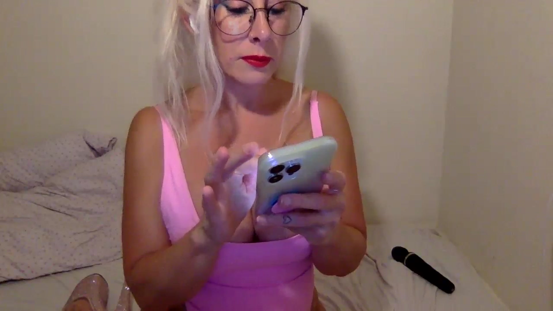 Gallery image thumbnail from BritneyMonroe's myfreecams stream on, 08/25/2023, 04:49 image 12 of 20