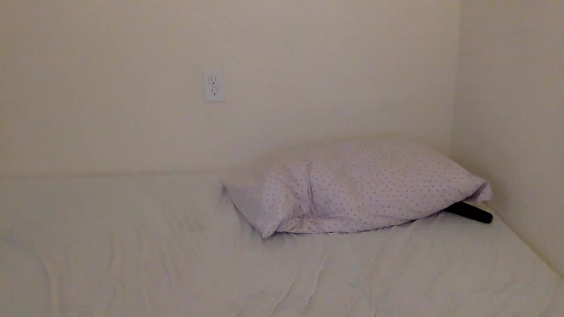 Gallery image thumbnail from BritneyMonroe's myfreecams stream on, 08/28/2023, 05:17 image 8 of 20