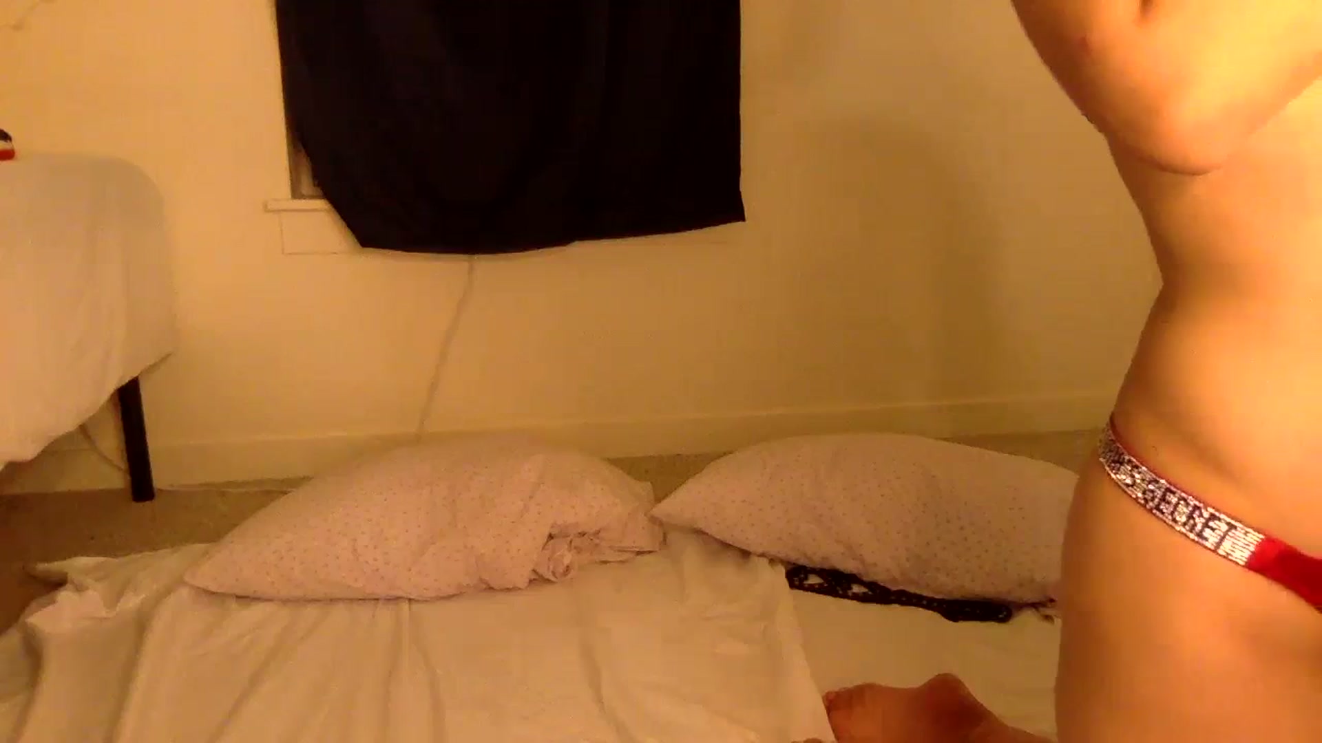 Gallery image thumbnail from BritneyMonroe's myfreecams stream on, 09/23/2023, 04:09 image 17 of 20
