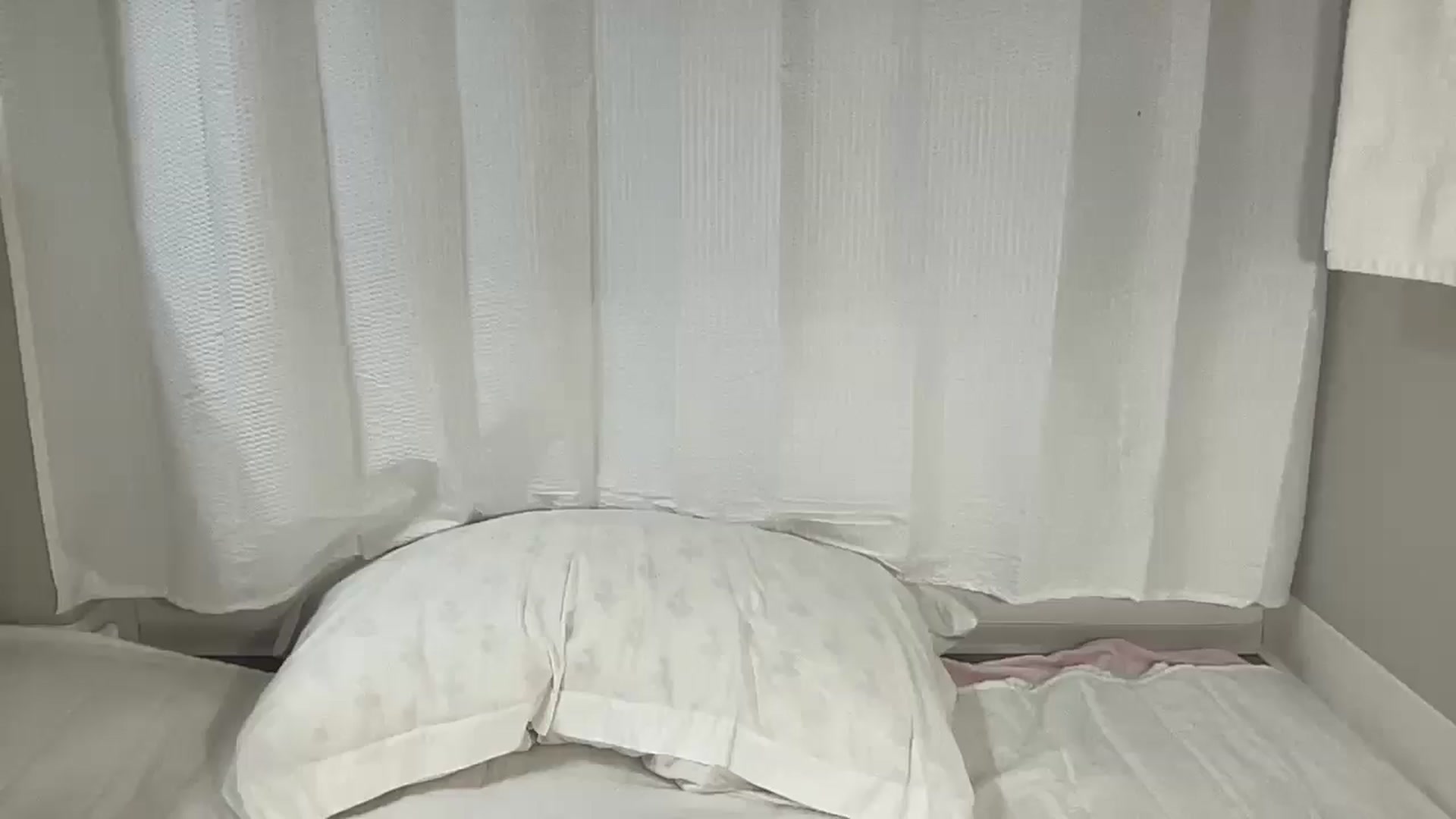 Gallery image thumbnail from BritneyMonroe's myfreecams stream on, 02/18/2025, 19:39 image 7 of 20