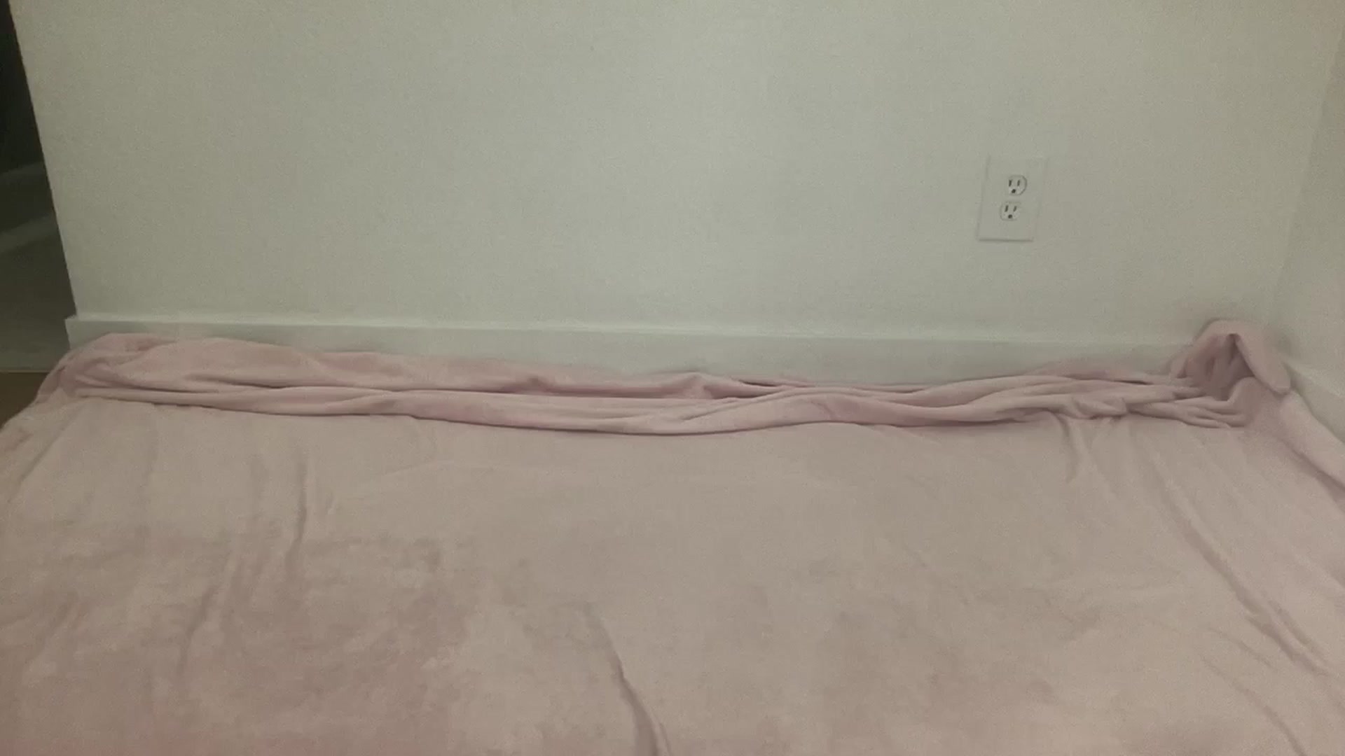 Gallery image thumbnail from BritneyMonroe's myfreecams stream on, 08/15/2025, 05:28 image 4 of 20