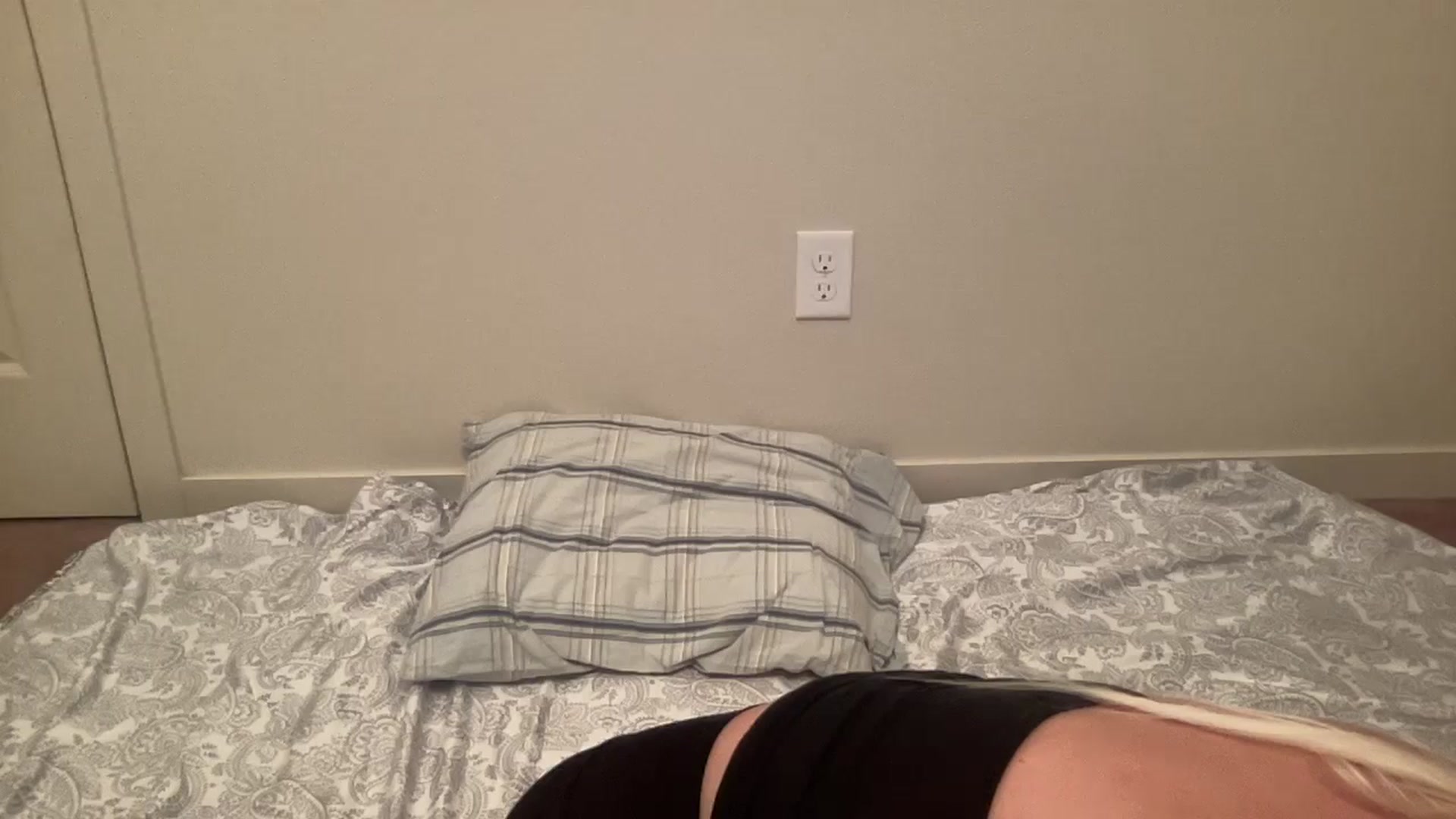 Gallery image thumbnail from BritneyMonroe's myfreecams stream on, 09/09/2025, 05:16 image 2 of 20
