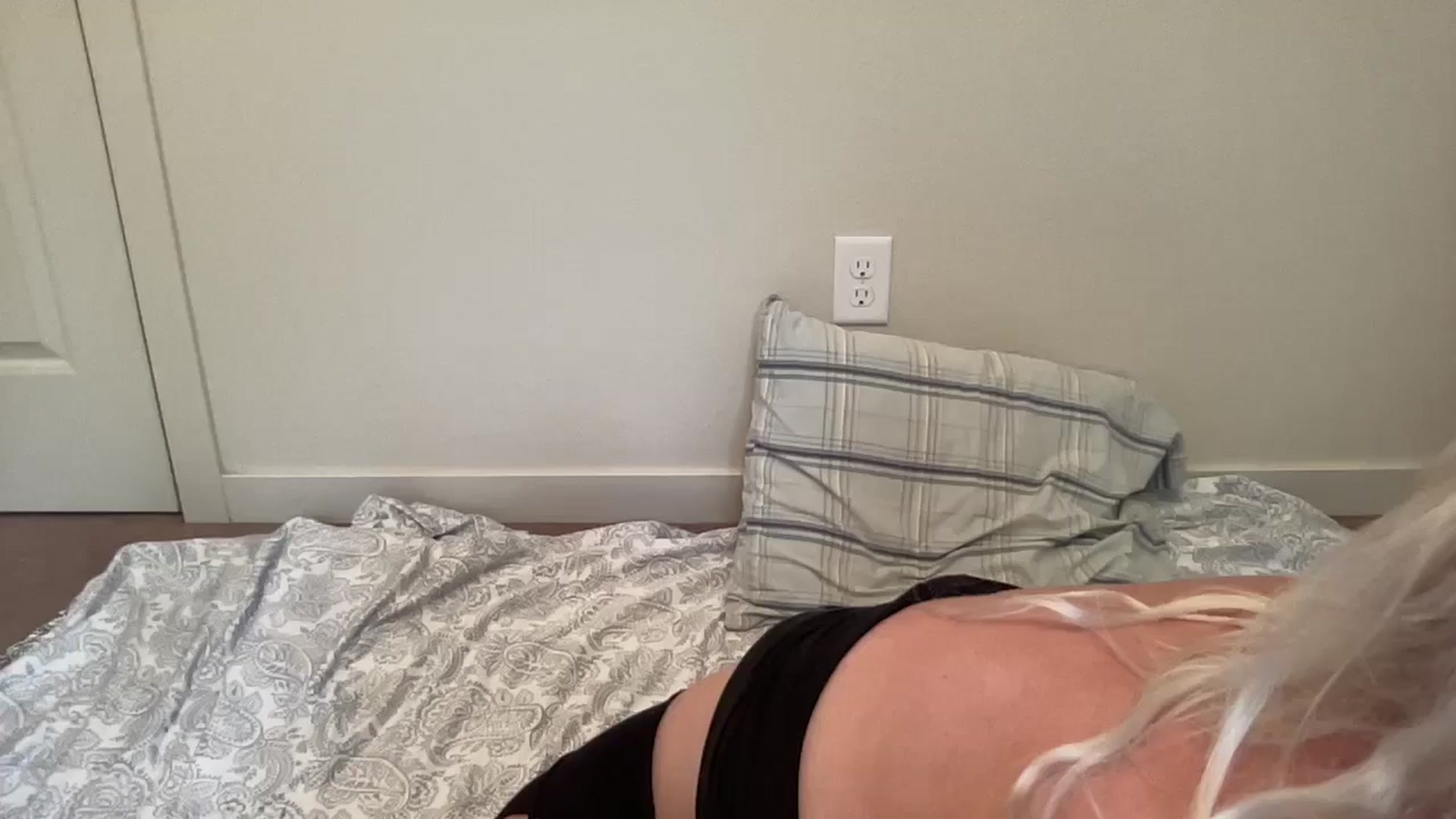 Gallery image thumbnail from BritneyMonroe's myfreecams stream on, 09/11/2025, 19:27 image 4 of 20