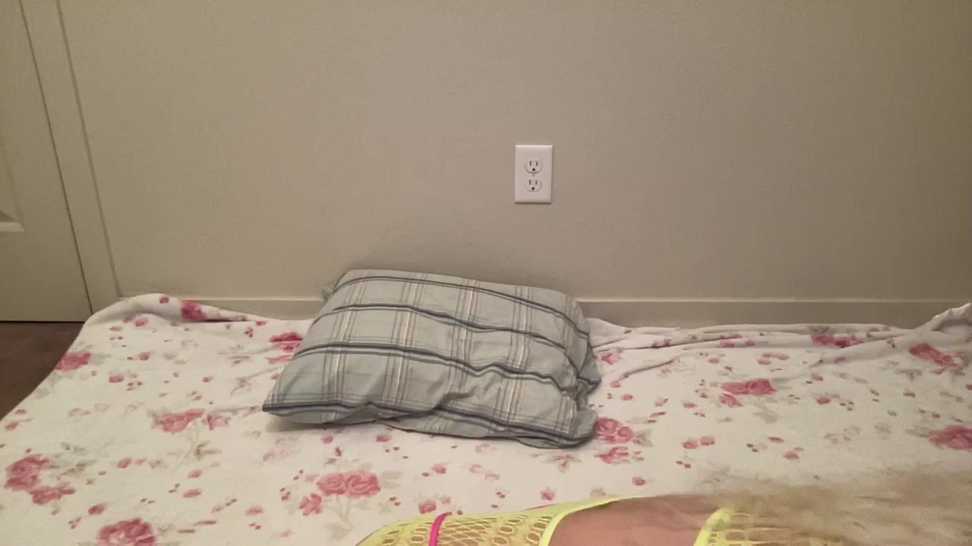 Gallery image thumbnail from BritneyMonroe's myfreecams stream on, 09/17/2025, 04:46 image 17 of 20