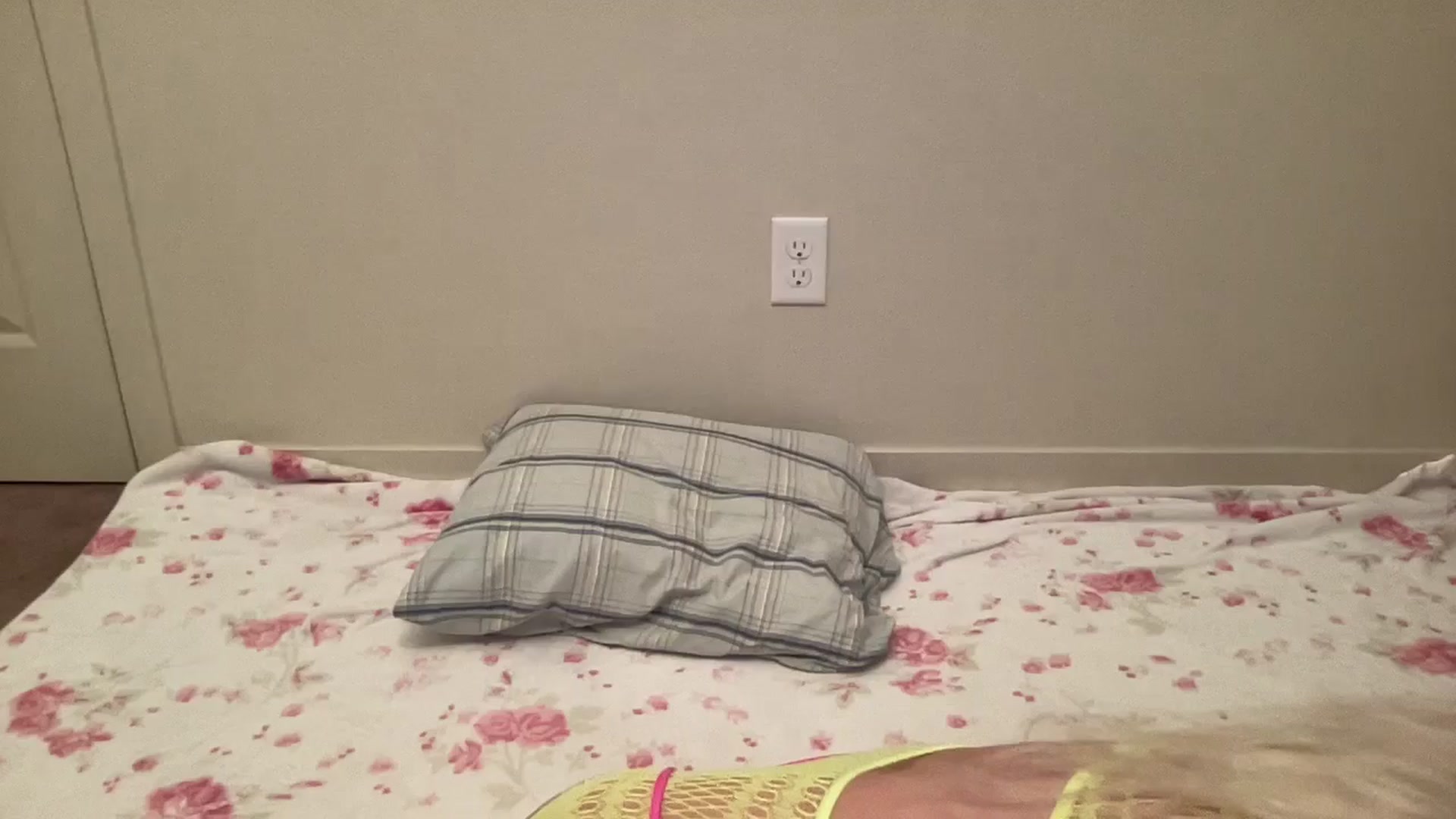 Gallery image thumbnail from BritneyMonroe's myfreecams stream on, 09/17/2025, 04:46 image 16 of 20