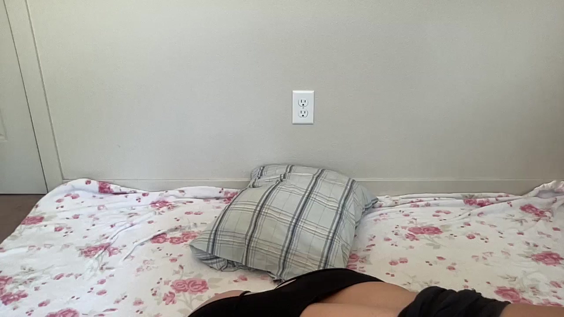 Gallery image thumbnail from BritneyMonroe's myfreecams stream on, 09/25/2025, 20:35 image 2 of 20