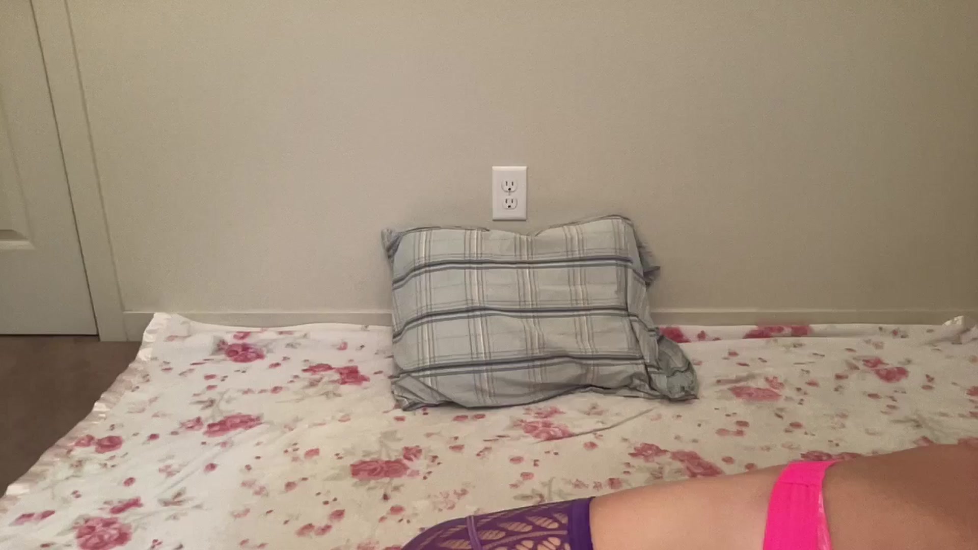 Gallery image thumbnail from BritneyMonroe's myfreecams stream on, 09/29/2025, 17:20 image 15 of 20